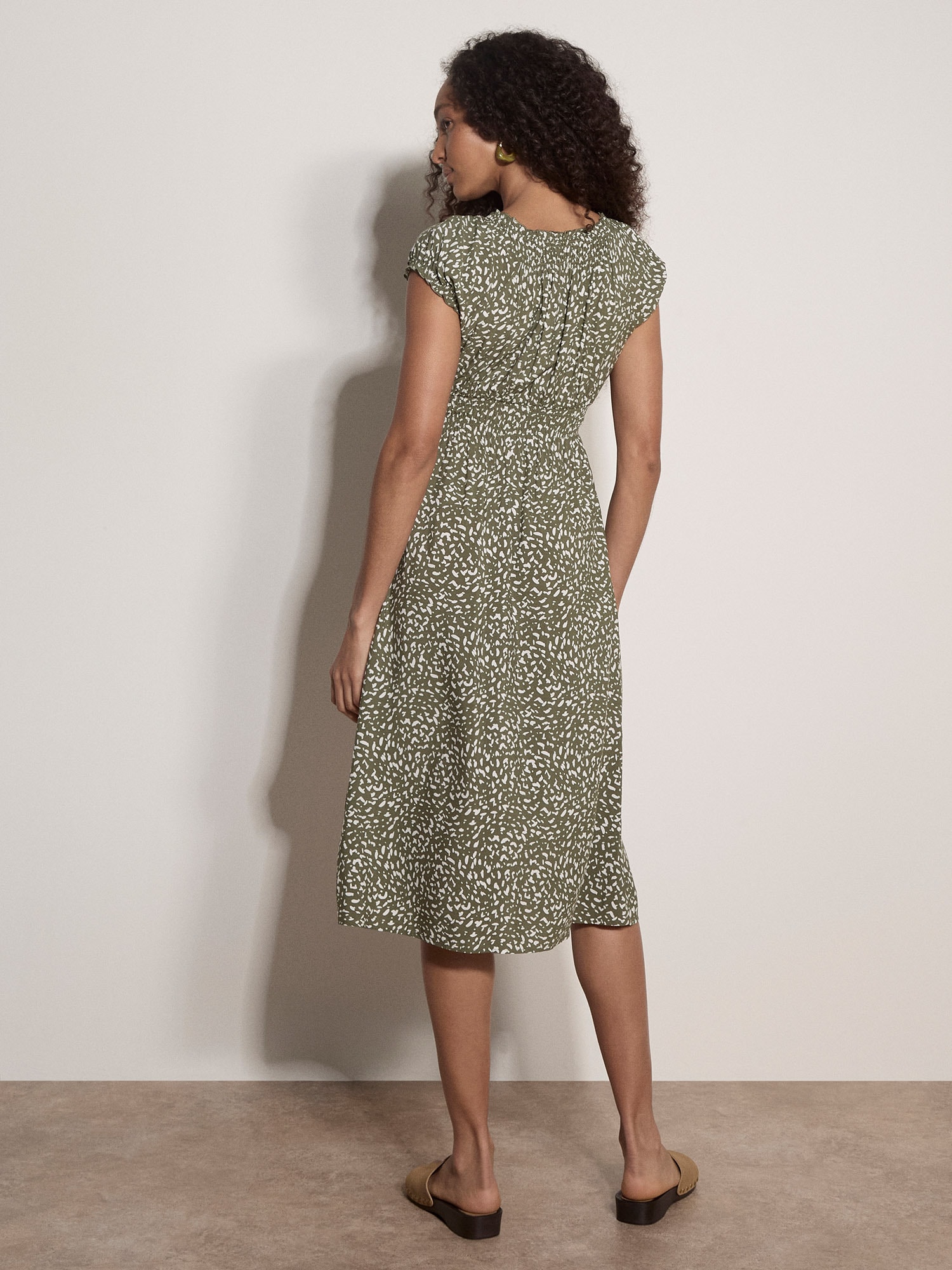 Apricot Midikleid »Midikleid« Elastischer Bund