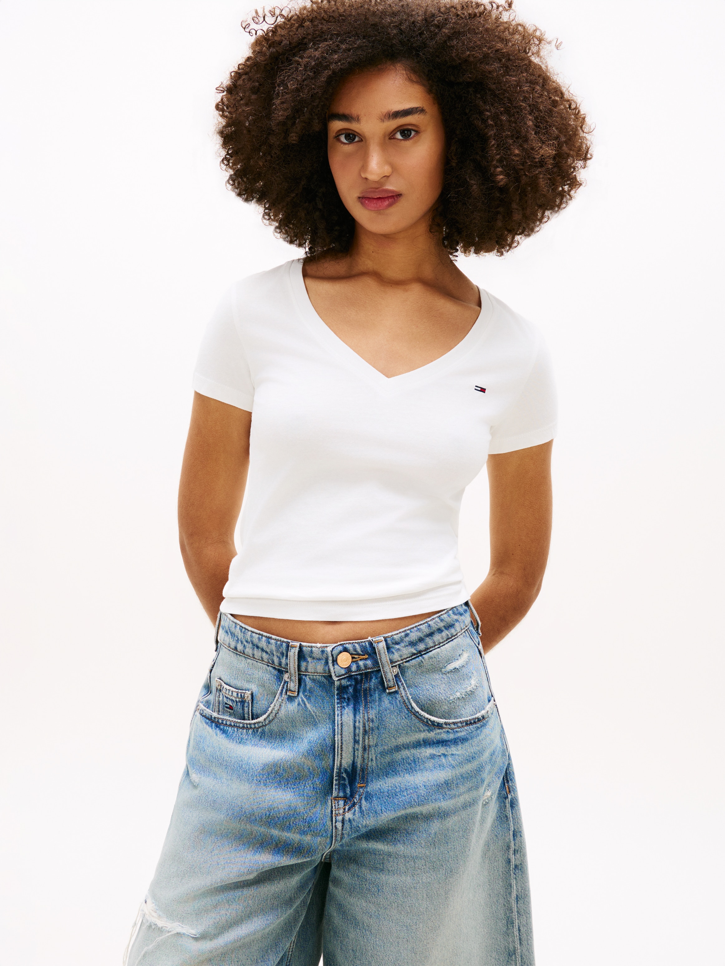 Tommy Jeans Kurzarmshirt »TJW 3PACK V-NECK TEE« Packung, 3er-Pack, 3 mit V-Ausschnitt, Logostickerei