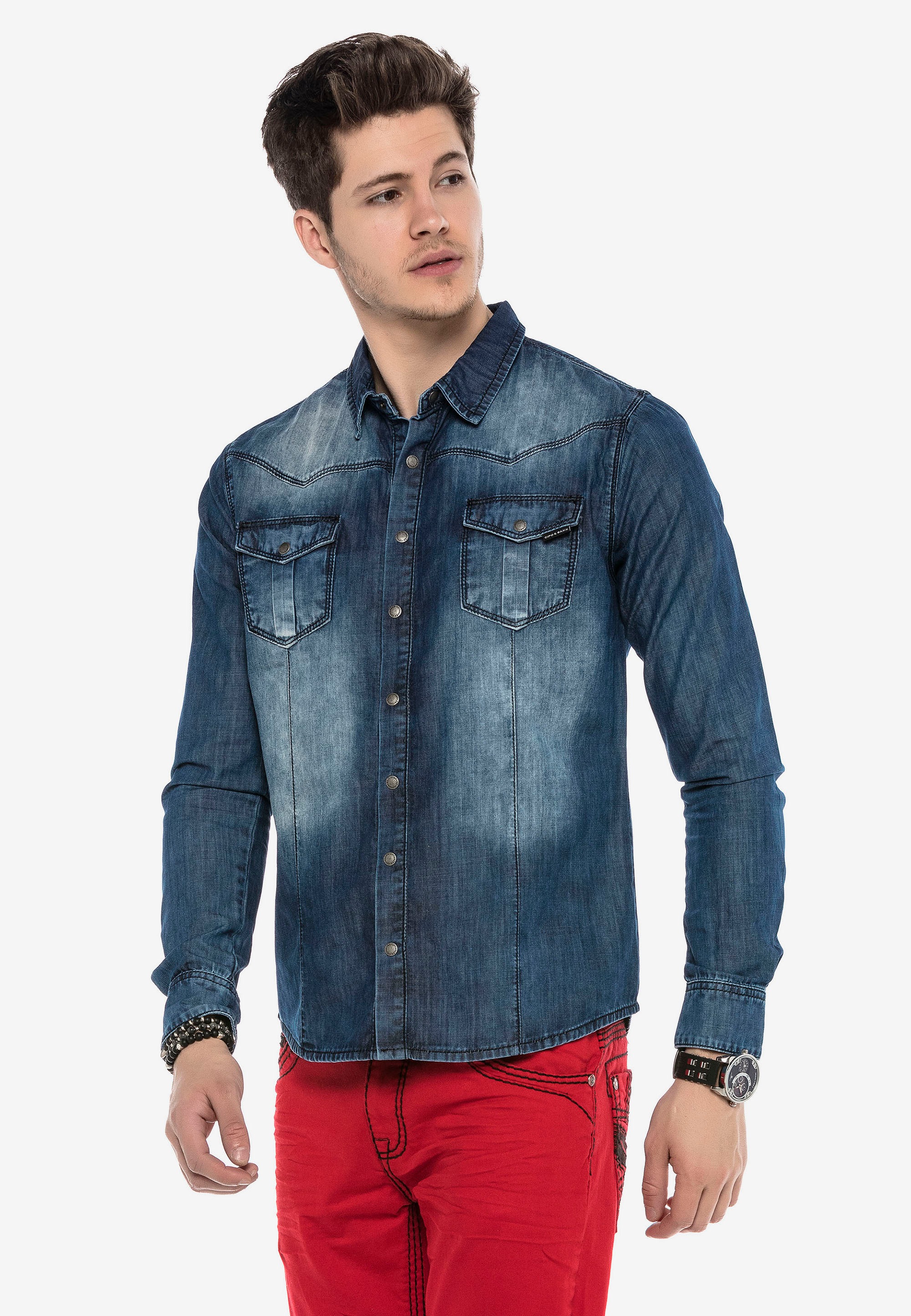 Cipo & Baxx Jeanshemd, mit praktischen Druckknöpfen