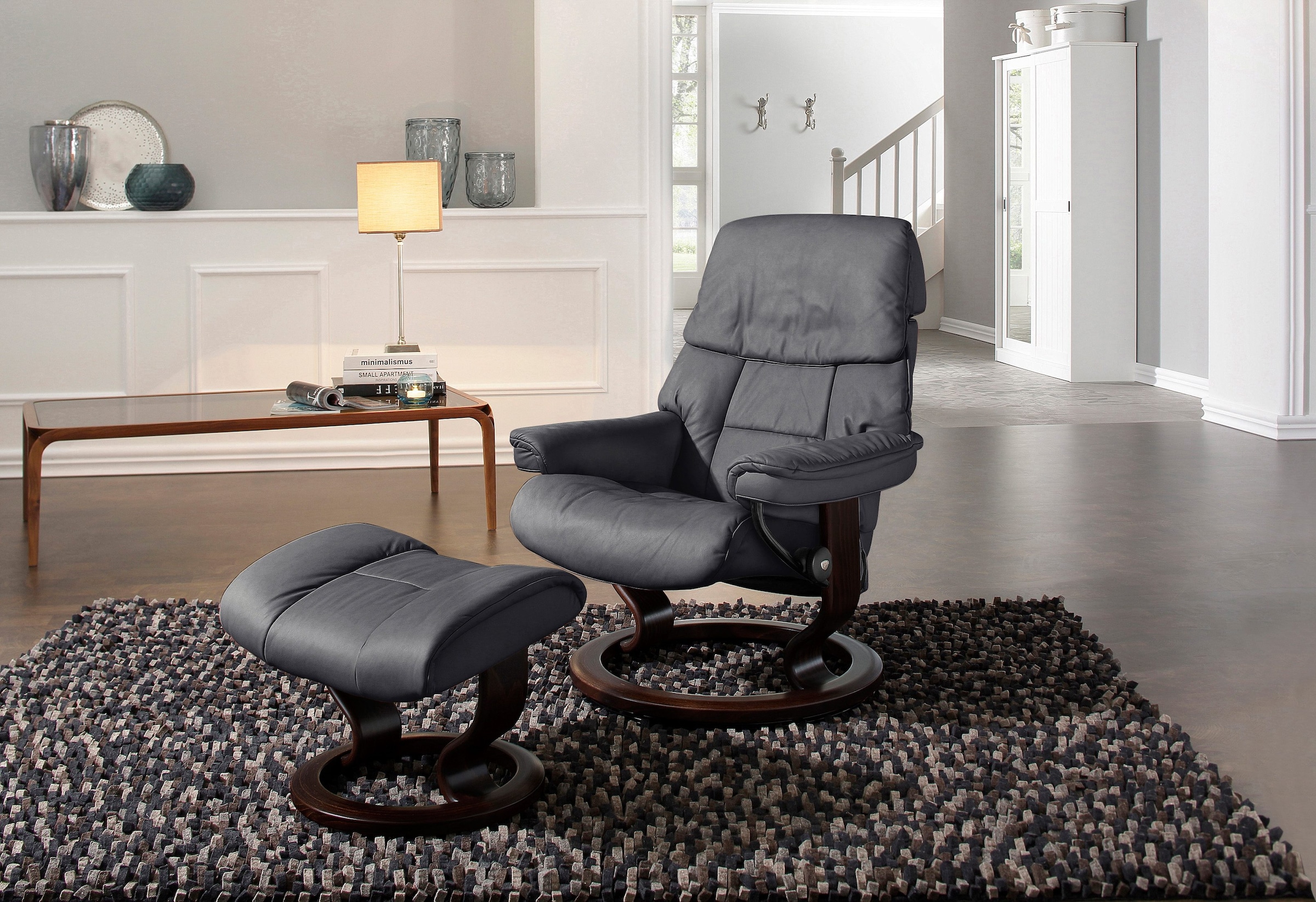 Stressless® Relaxsessel »Ruby«, (Set, Relaxsessel mit Hocker), mit Classic Base, Größe S, Gestell Eiche, Wenge, Braun & Schwarz