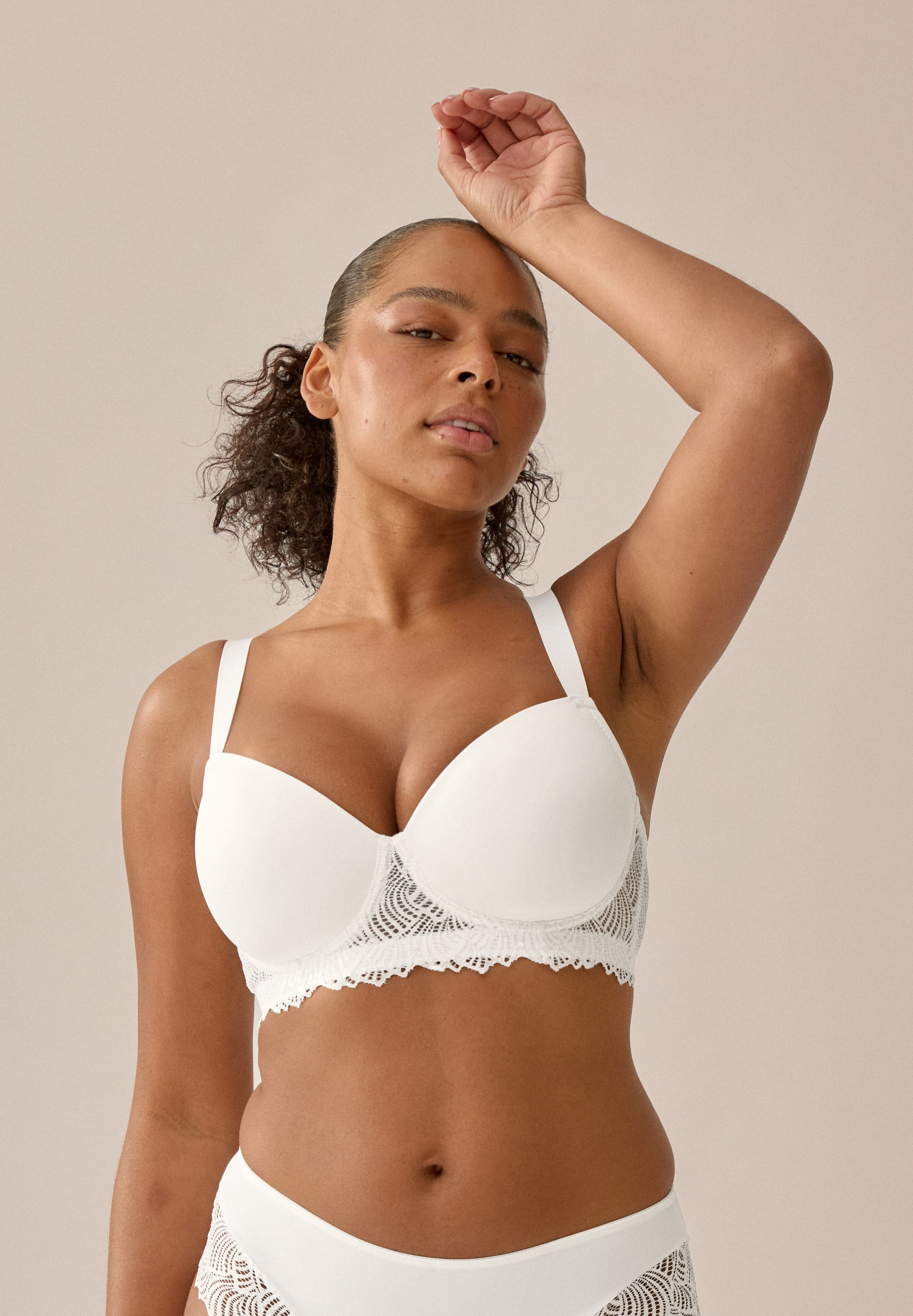 Naturana 1100000002199 "The Friday" 1 Stk. mit Bügel, mit Spitze, feminin, weich, bequem