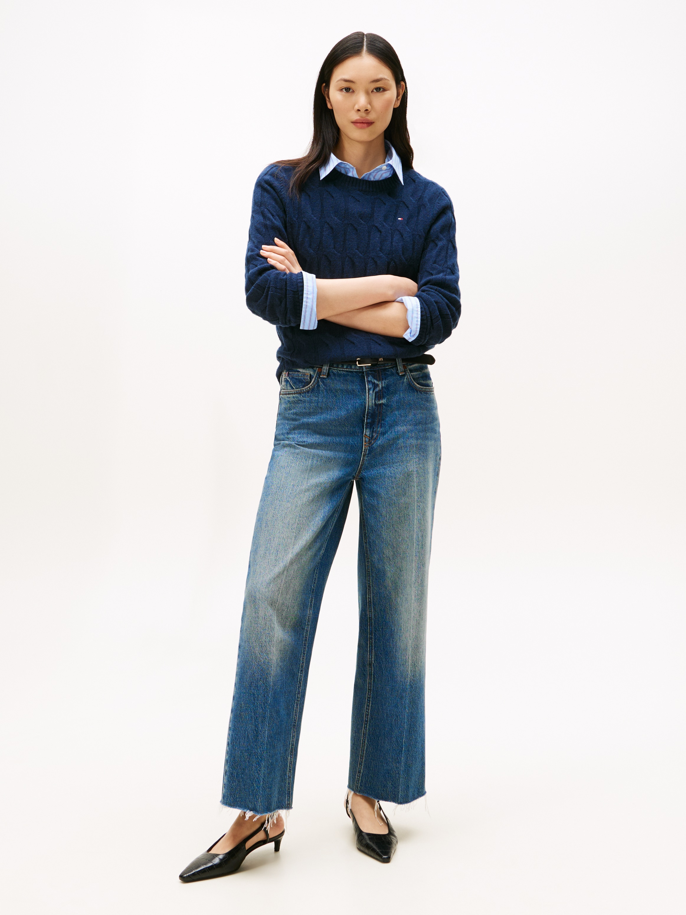 Tommy Hilfiger Strickpullover »SOFT WOOL CABLE C-NK« mit Zopfmuster, aus reiner Wolle