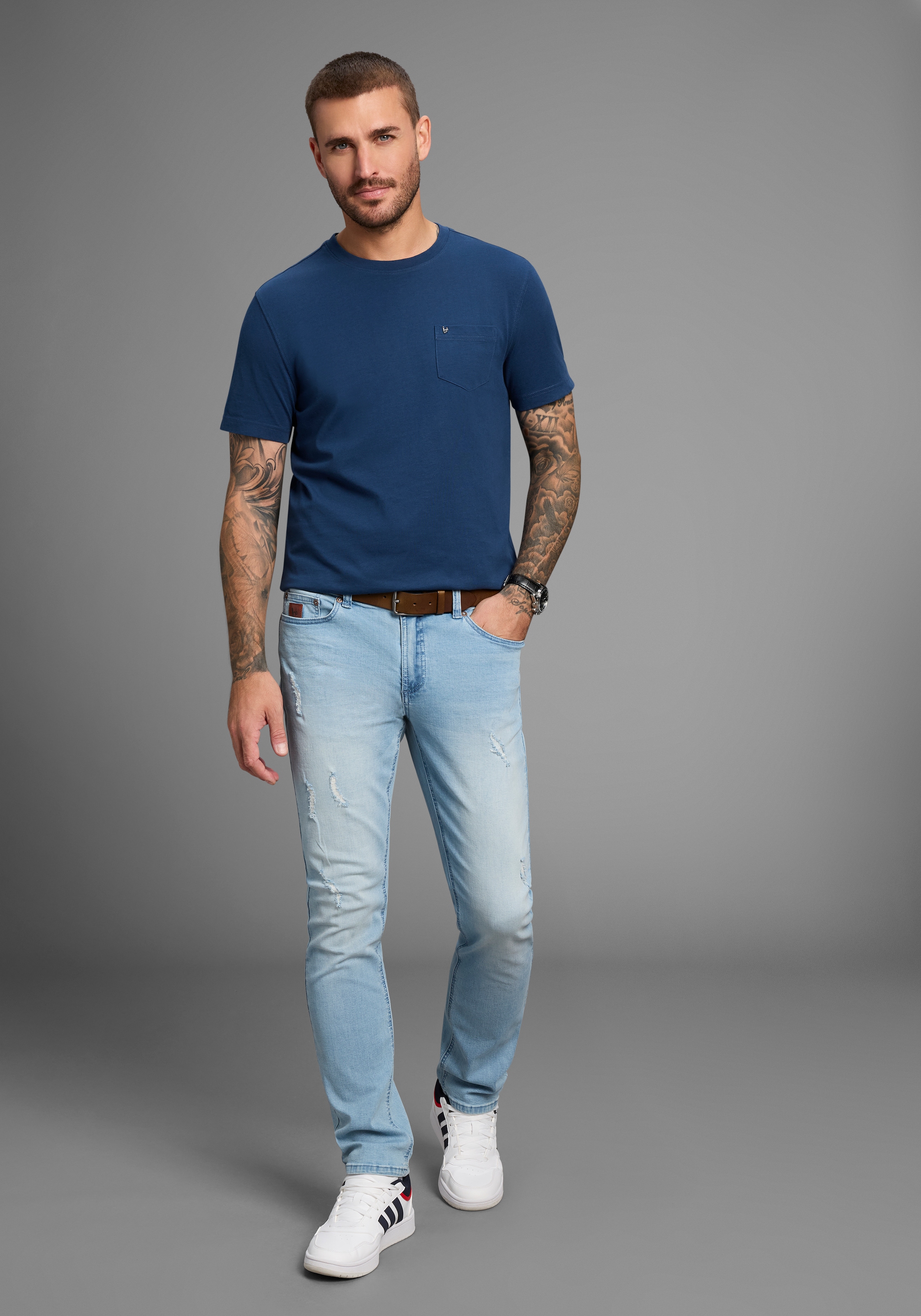 Bruno Banani Straight-Jeans »Hutch«, gerade Beinform, teilweise mit modischen Destroyed-Effekten