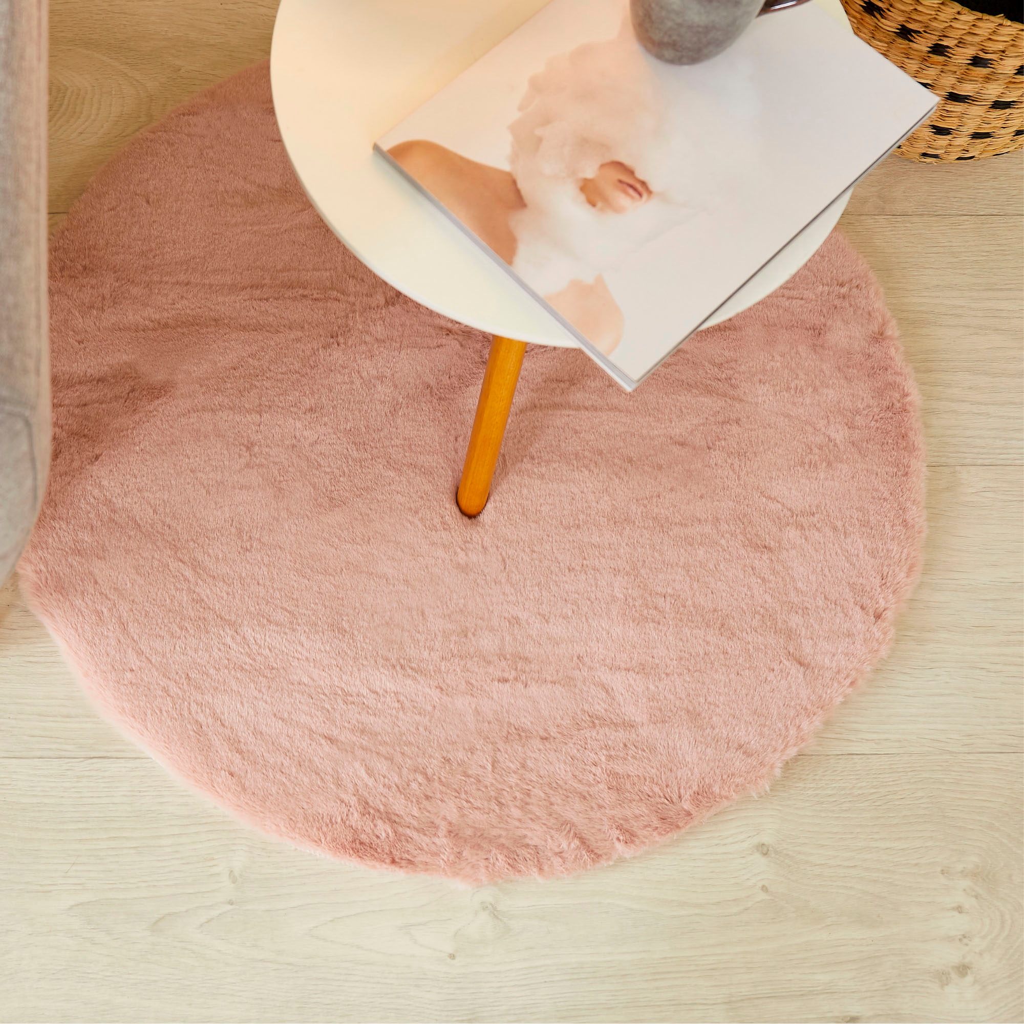 LUXOR living Fellteppich »Novara«, rund, 30 mm Höhe, Kunstfell, Kaninchenfell-Haptik, besonders weicher Hochflor