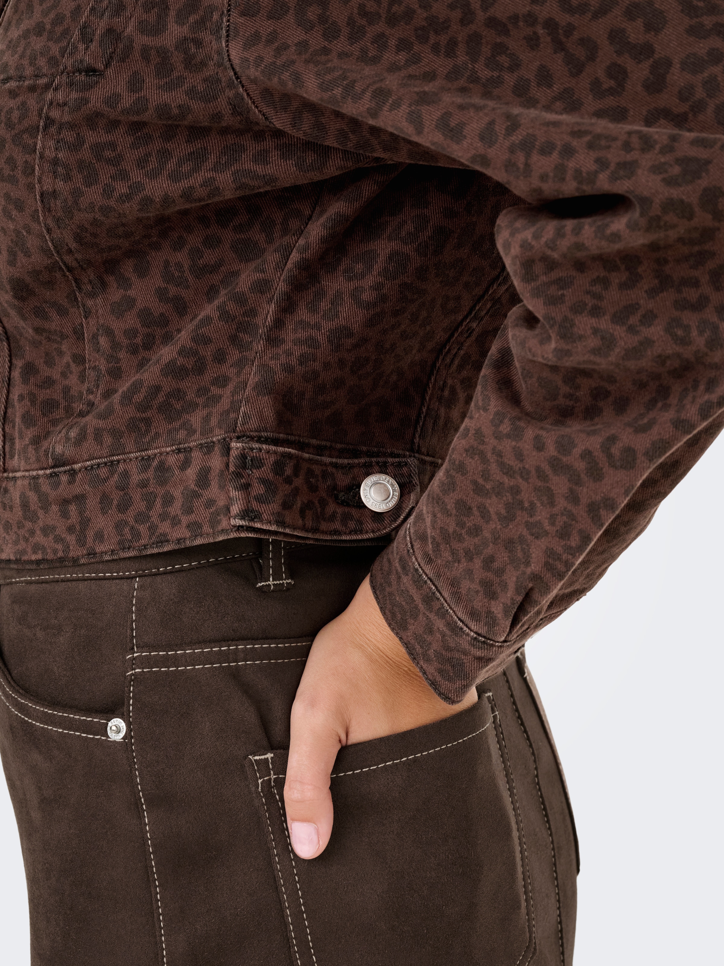 ONLY Jeansjacke "ONLANLIE-ANIMAL L/S JACKET CC PNT", ohne Kapuze günstig online kaufen