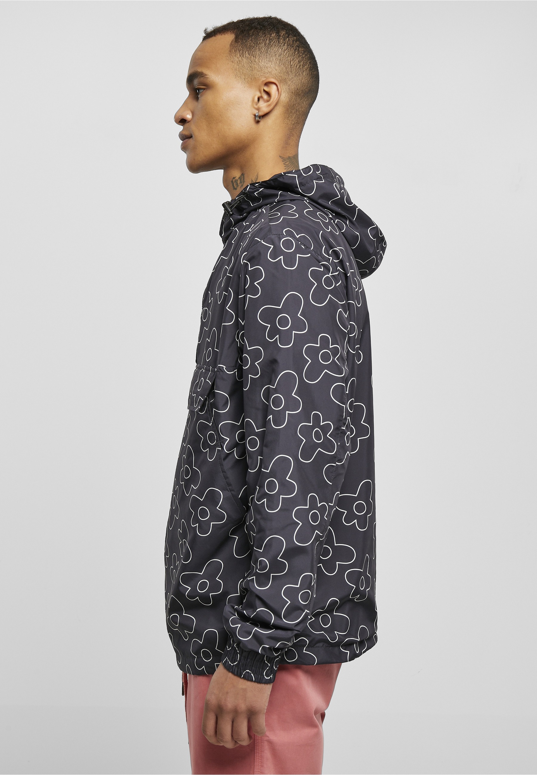 URBAN CLASSICS Funktionsmantel »Urban Classics Herren Flower AOP Pull Over Jacket«