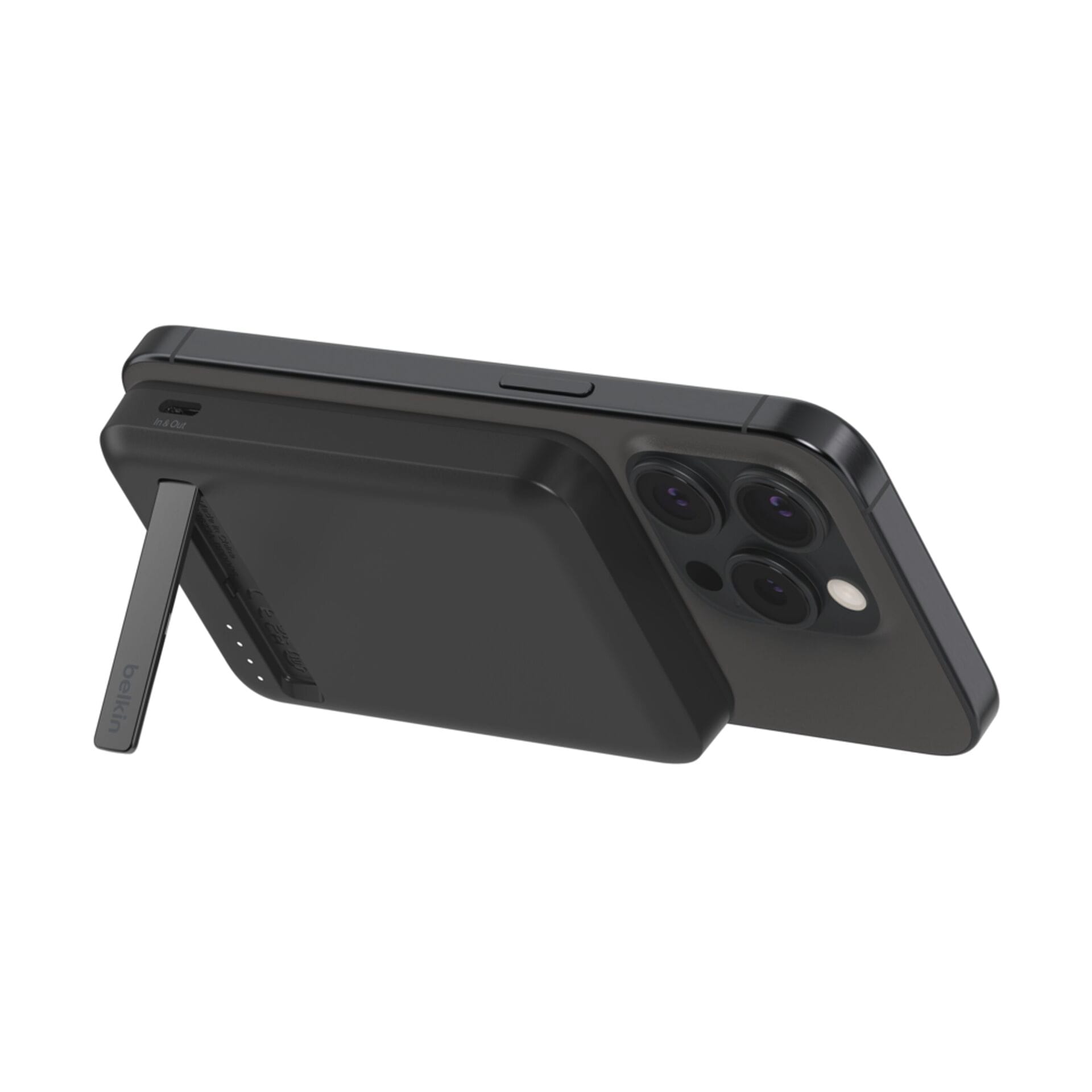 Belkin Powerbank »BoostCharge Pro magnetische Powerbank mit Qi2 (15 W) 5K« Belkin Pro Magnetische Powerbank mit Qi2,15 W,5K, weiß