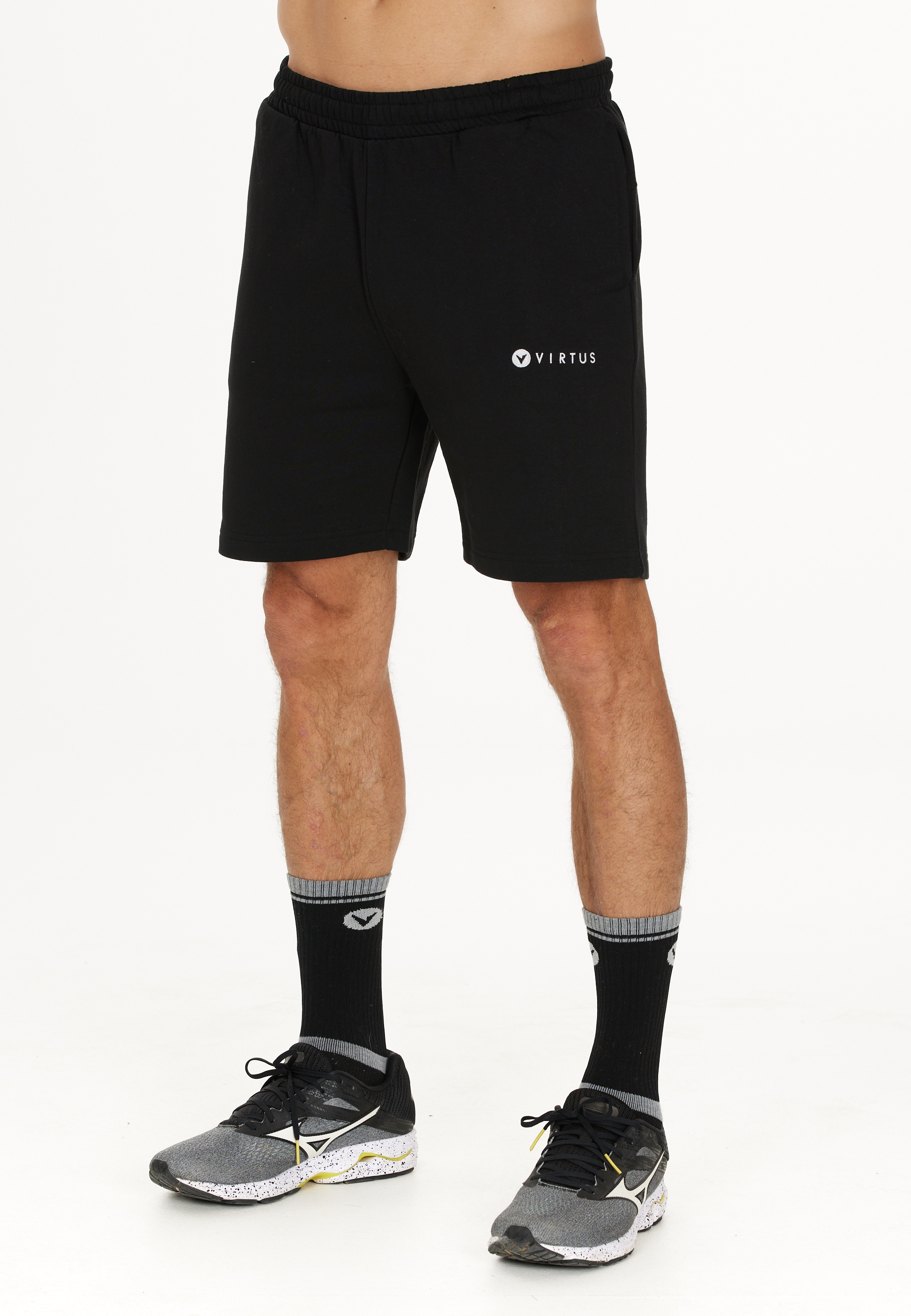 Shorts »Kritow«, in sportlichem Design