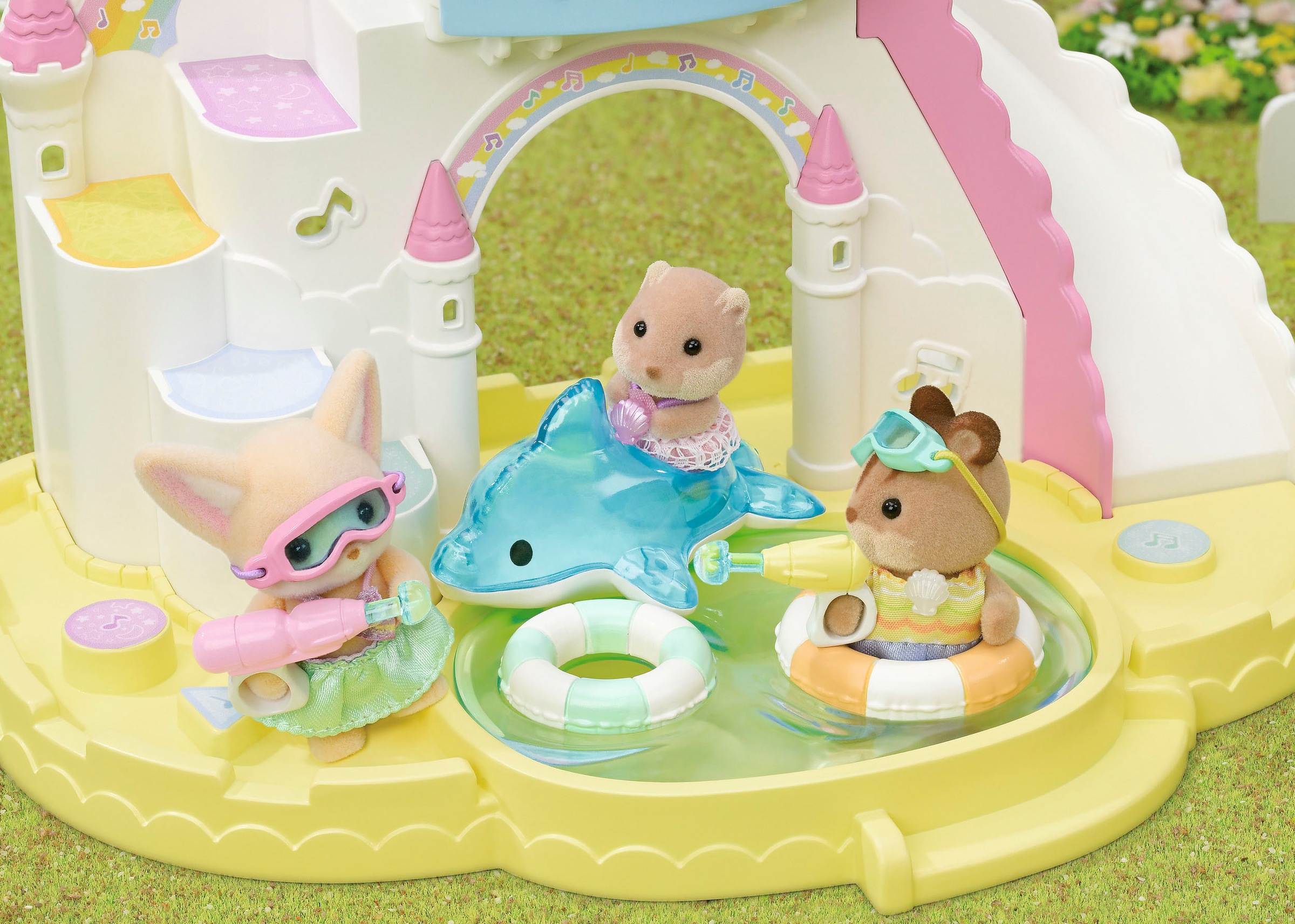 Sylvanian Families Spielfigur »Erlebniskindergarten Freunde - Poolspaß«
