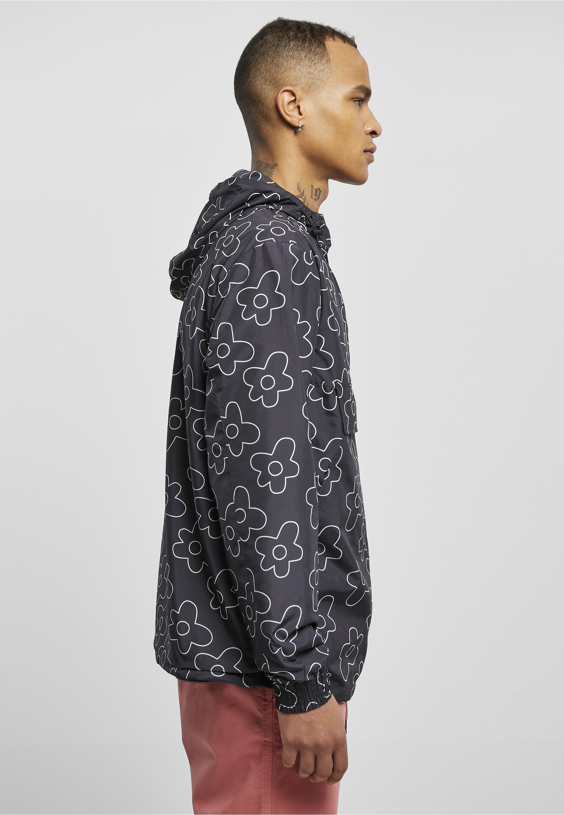 URBAN CLASSICS Funktionsmantel »Urban Classics Herren Flower AOP Pull Over Jacket«