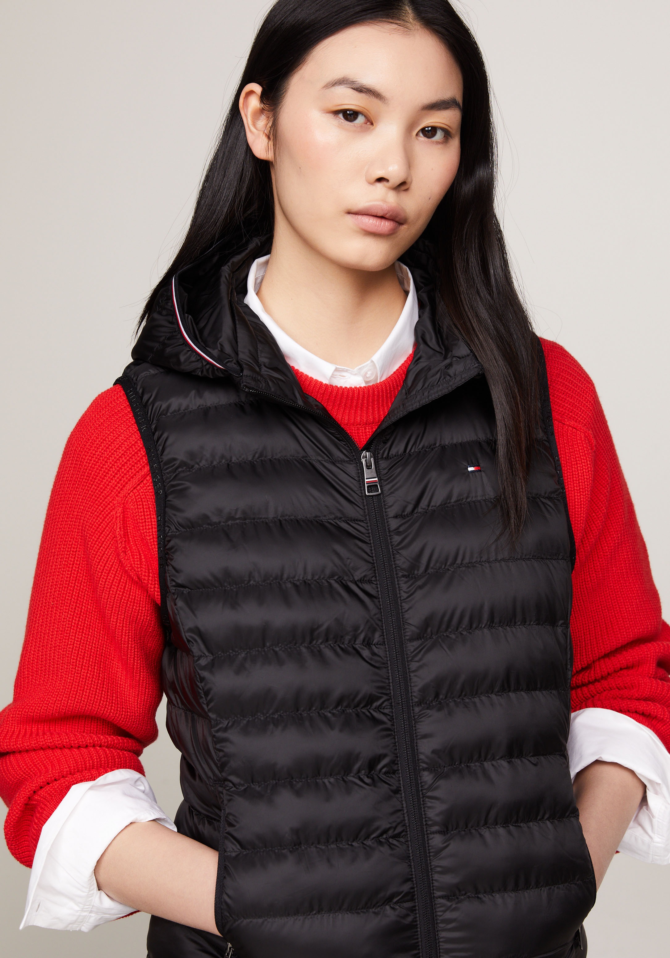 Thumbnail - Tommy Hilfiger Steppweste "LW PADDED GLOBAL STRIPE VEST" Global Serie TH WOMEN, abnehmbare Kapuze, Übergangsweste