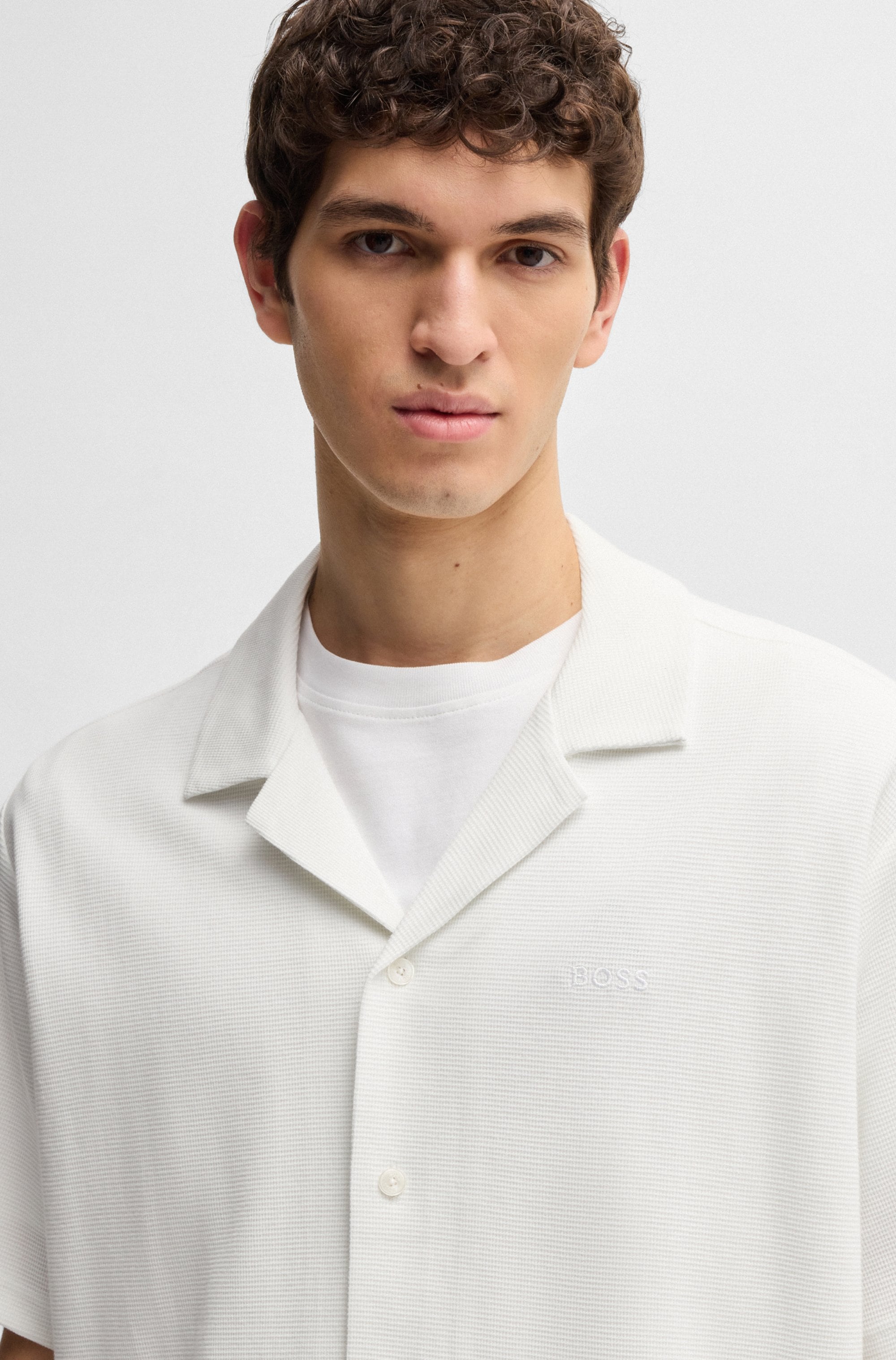 BOSS ORANGE Kurzarmshirt »Pe_waffleshirt«, mit Ton-in-Ton Logo