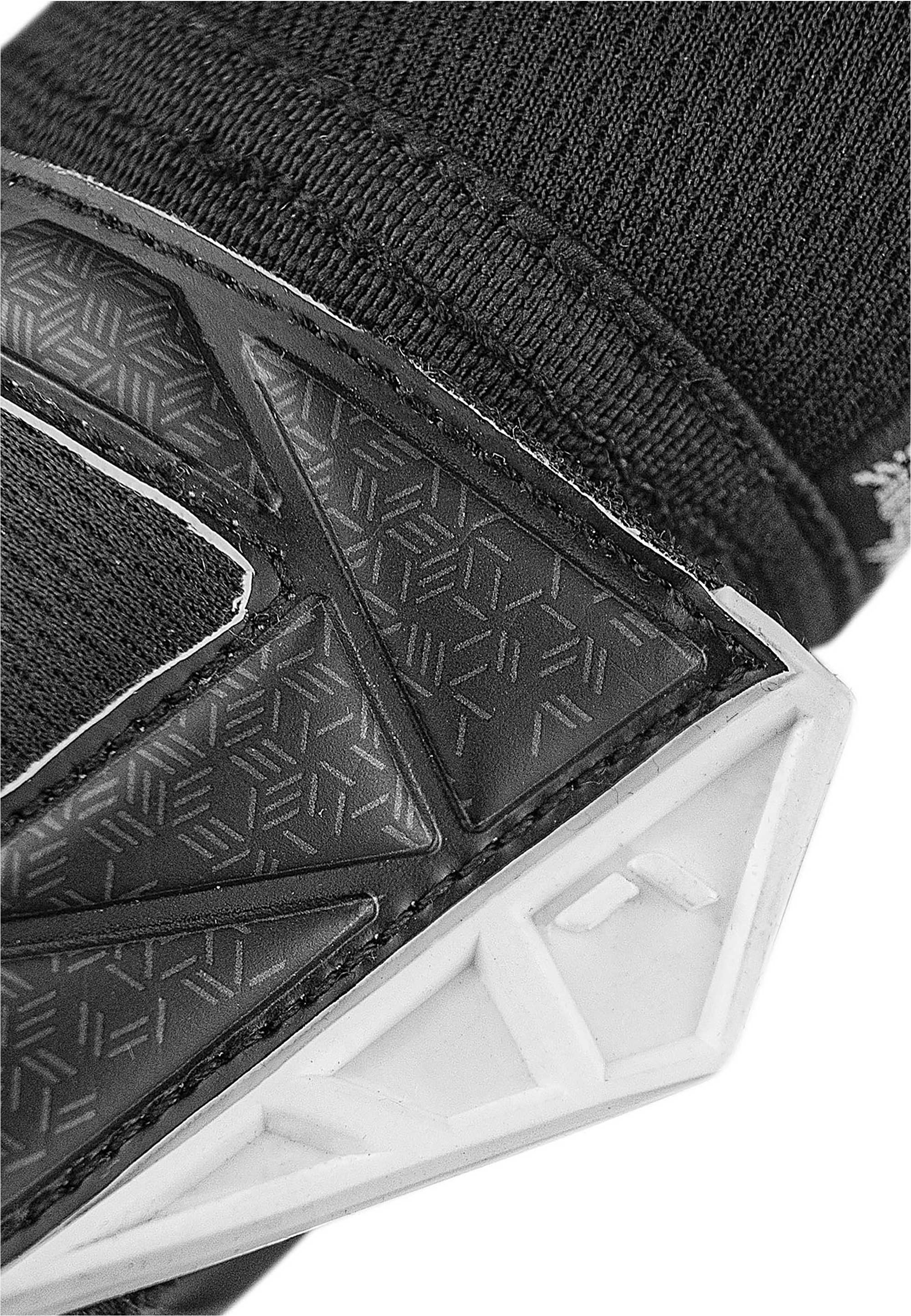 Reusch Torwarthandschuhe »Attrakt Gold NC«, mit Negative Cut
