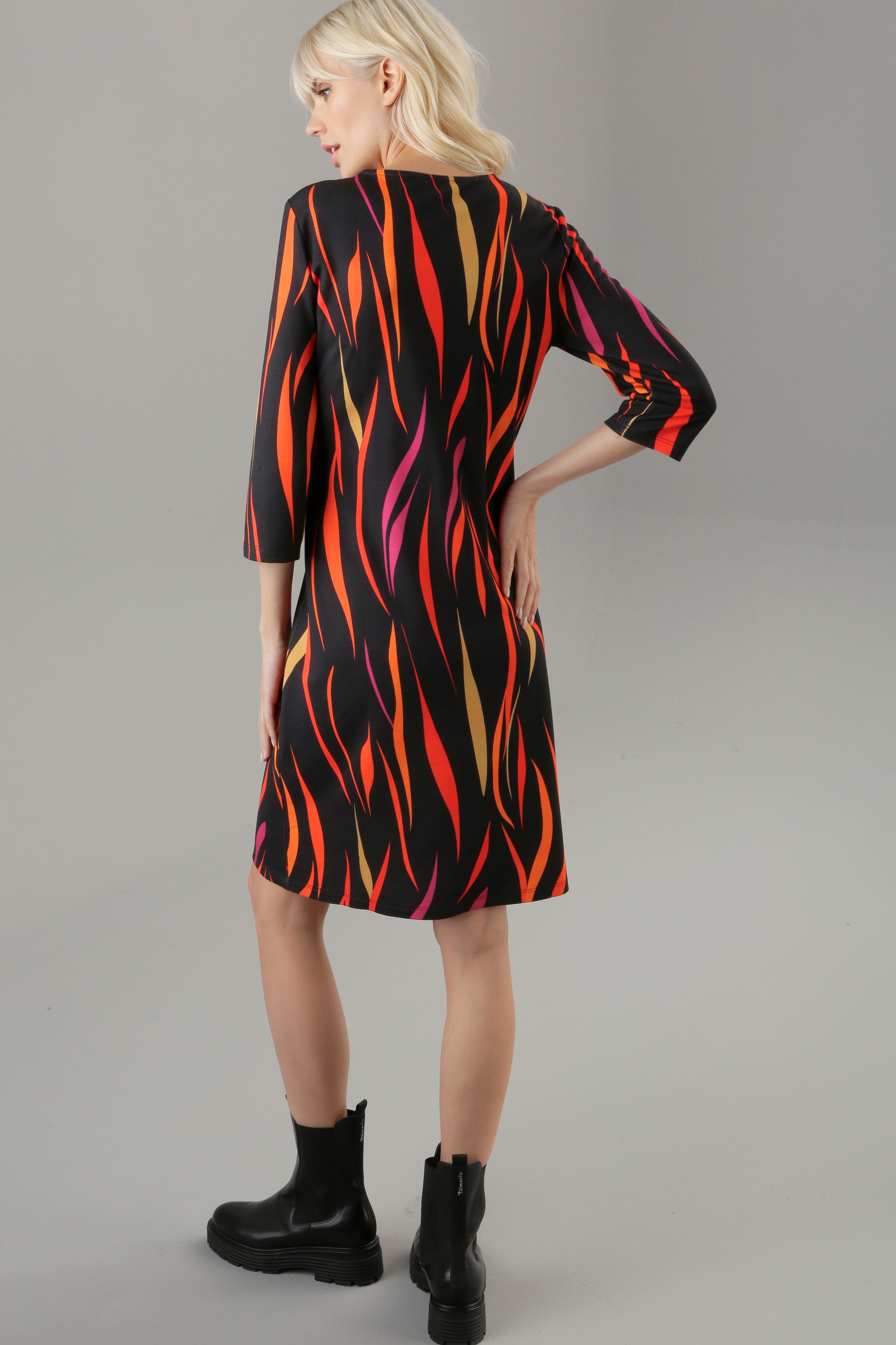 Aniston SELECTED Jerseykleid, mit Allover-Druck in Knallfarben - NEUE  KOLLEKTION bestellen | BAUR