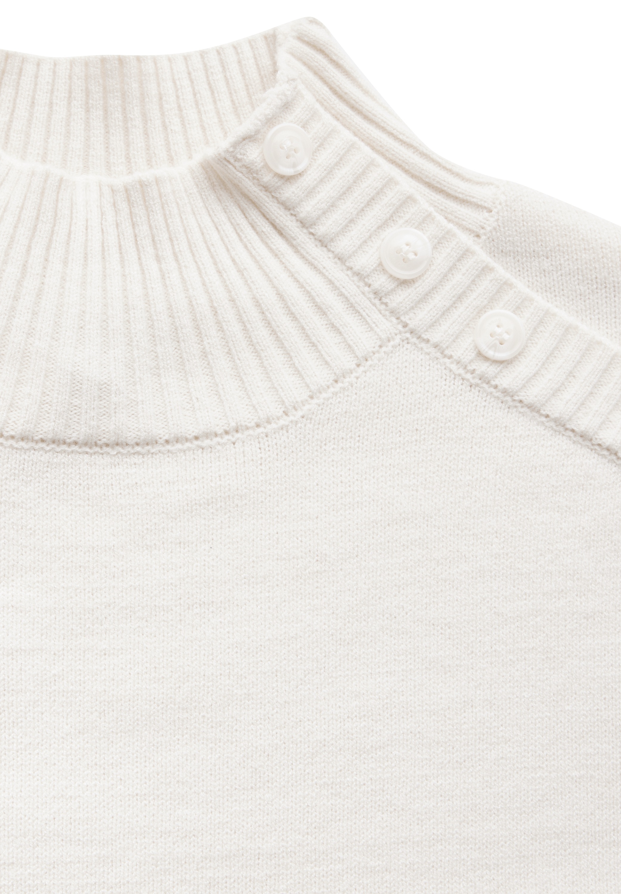 STREET ONE Strickpullover, mit Knopf Details