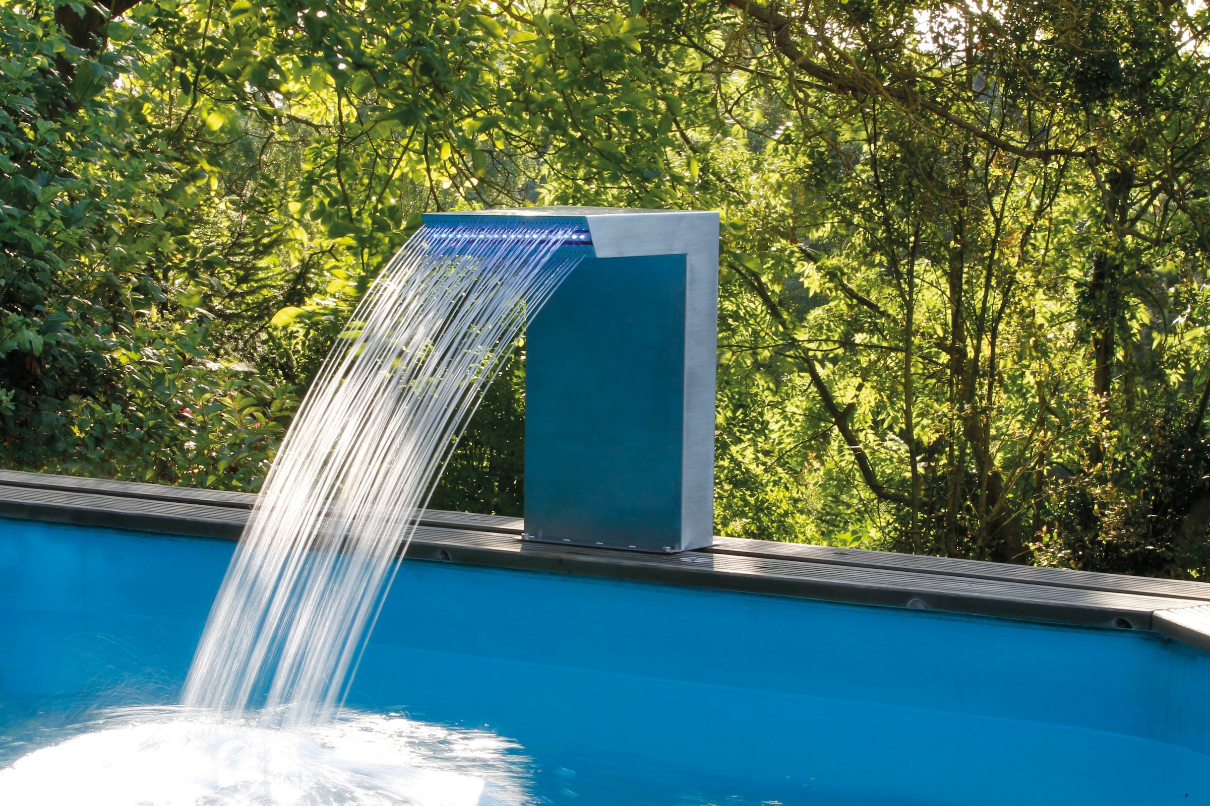 Ubbink Poolwasserfall "Straight LED", 72 feine Wasserdüsen