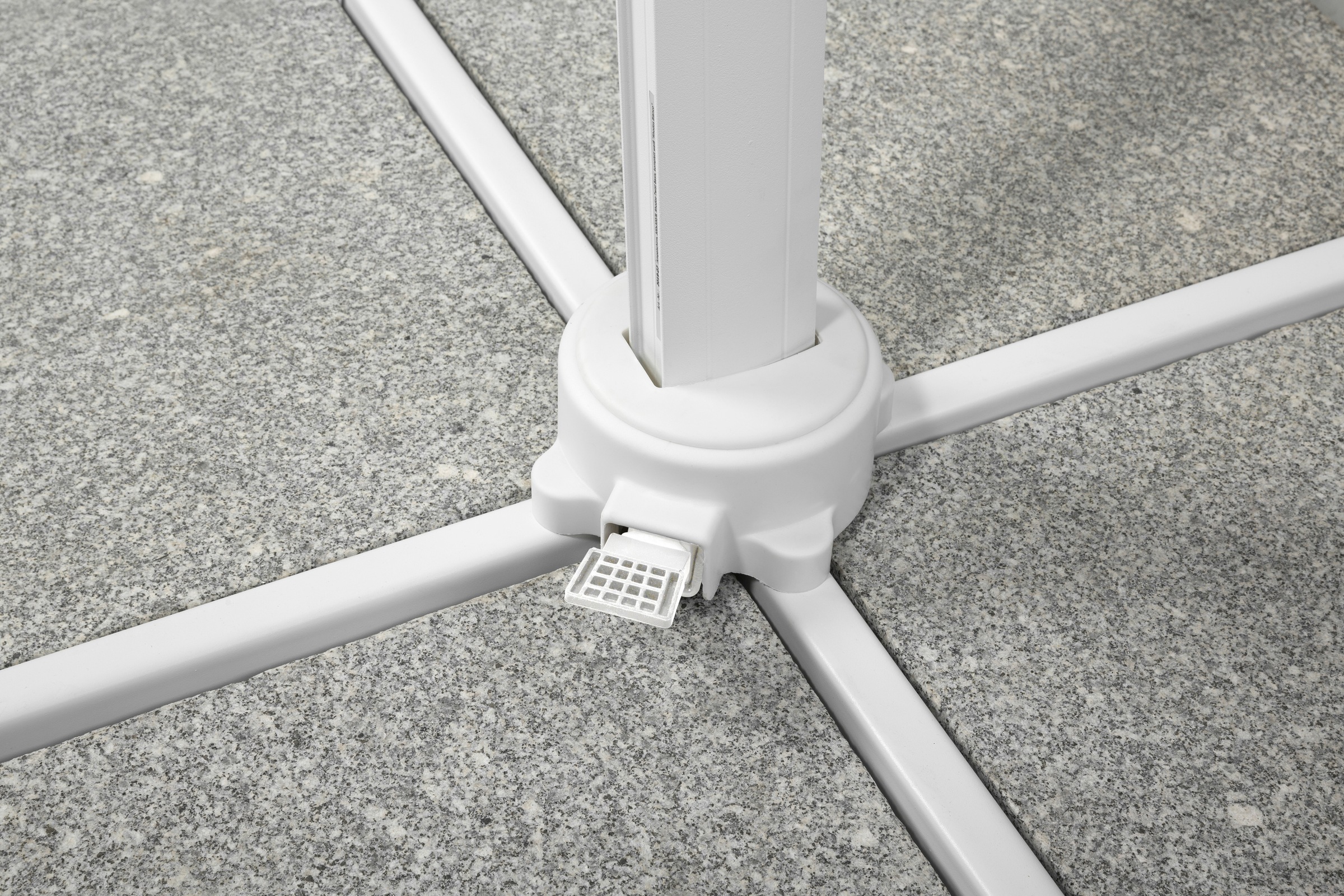 Schneider Schirme Ampelschirm »Rhodos Twist Bianco«, mit Schutzhülle und Schirmständer, ohne Wegeplatten