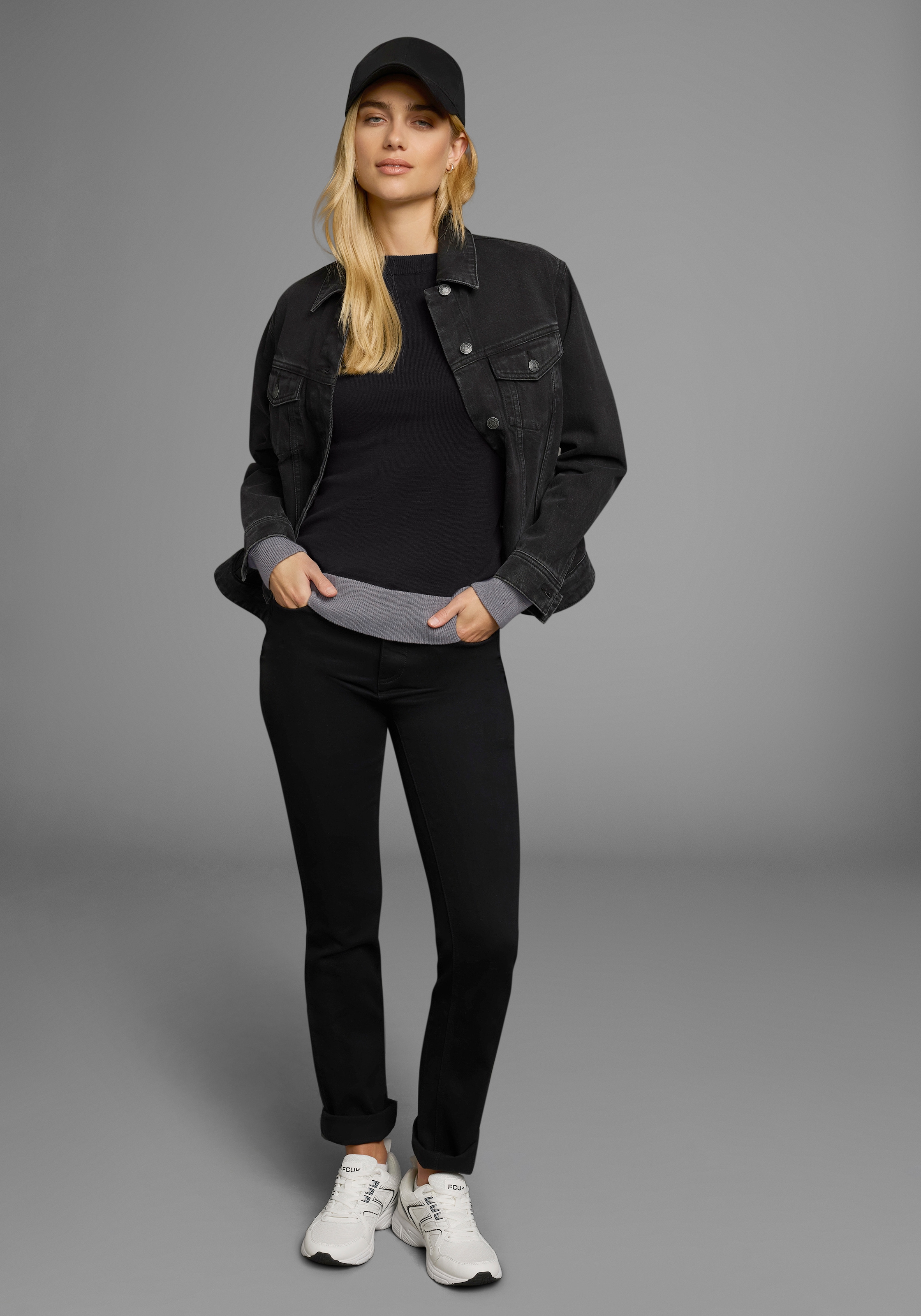 AJC Strickpullover, mit konstrastfarbenen Ärmeln und Bündchen
