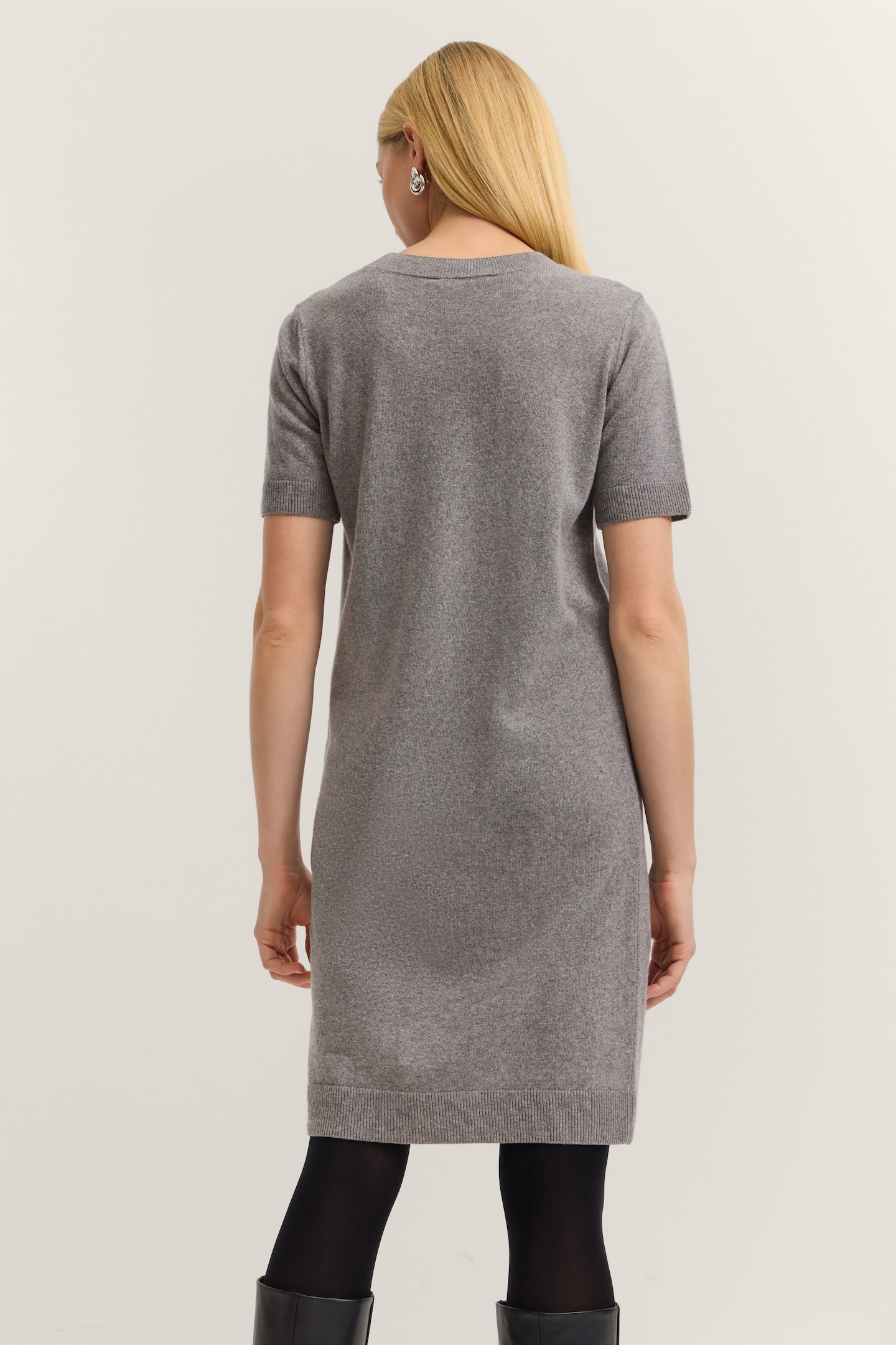 bugatti Strickkleid "Rundhalsausschnitt", aus einem edlen Wolle-Kaschmir-Mi günstig online kaufen