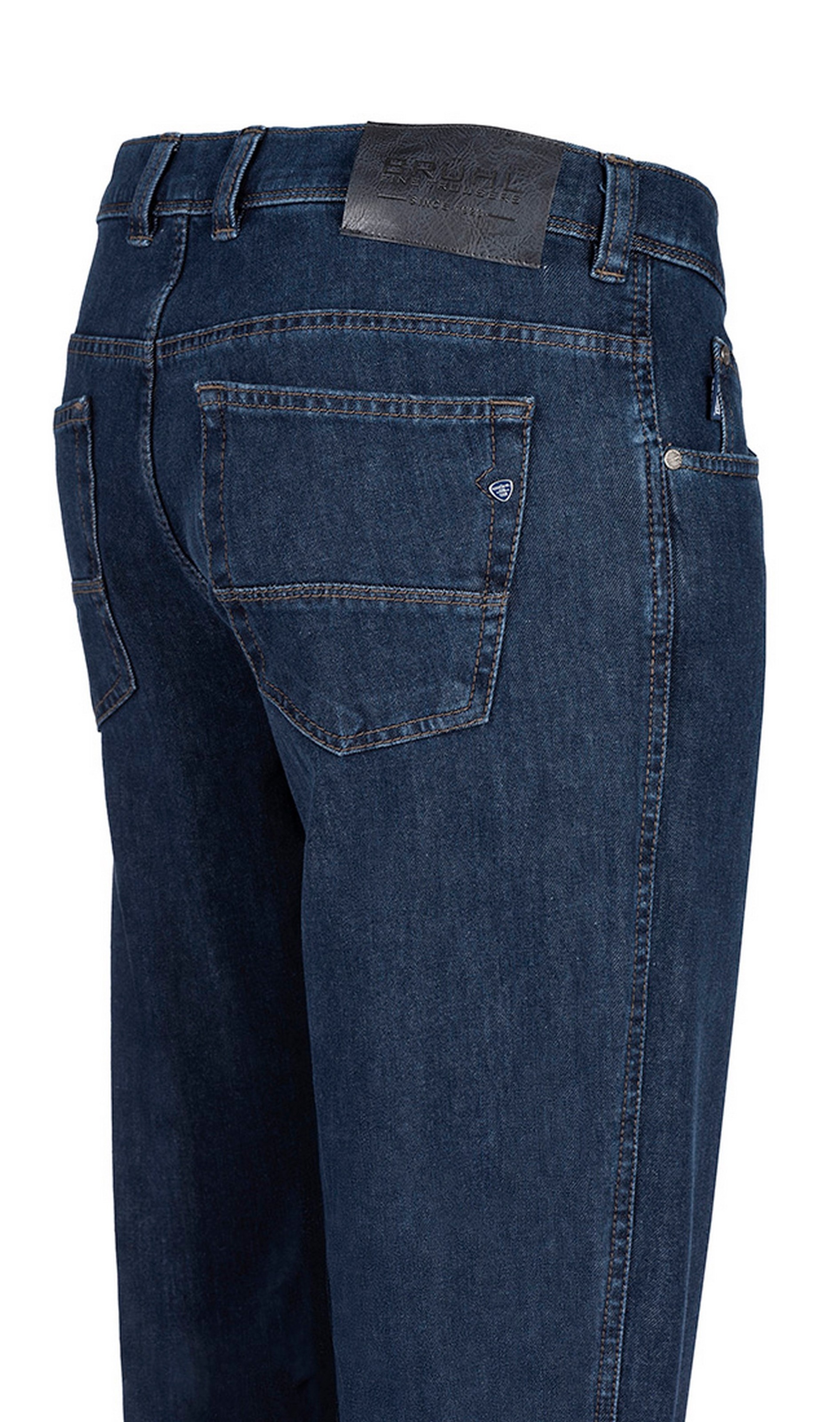 Brühl Bequeme Jeans »Genua III DO«, in 360° Bi-Stretch Denim