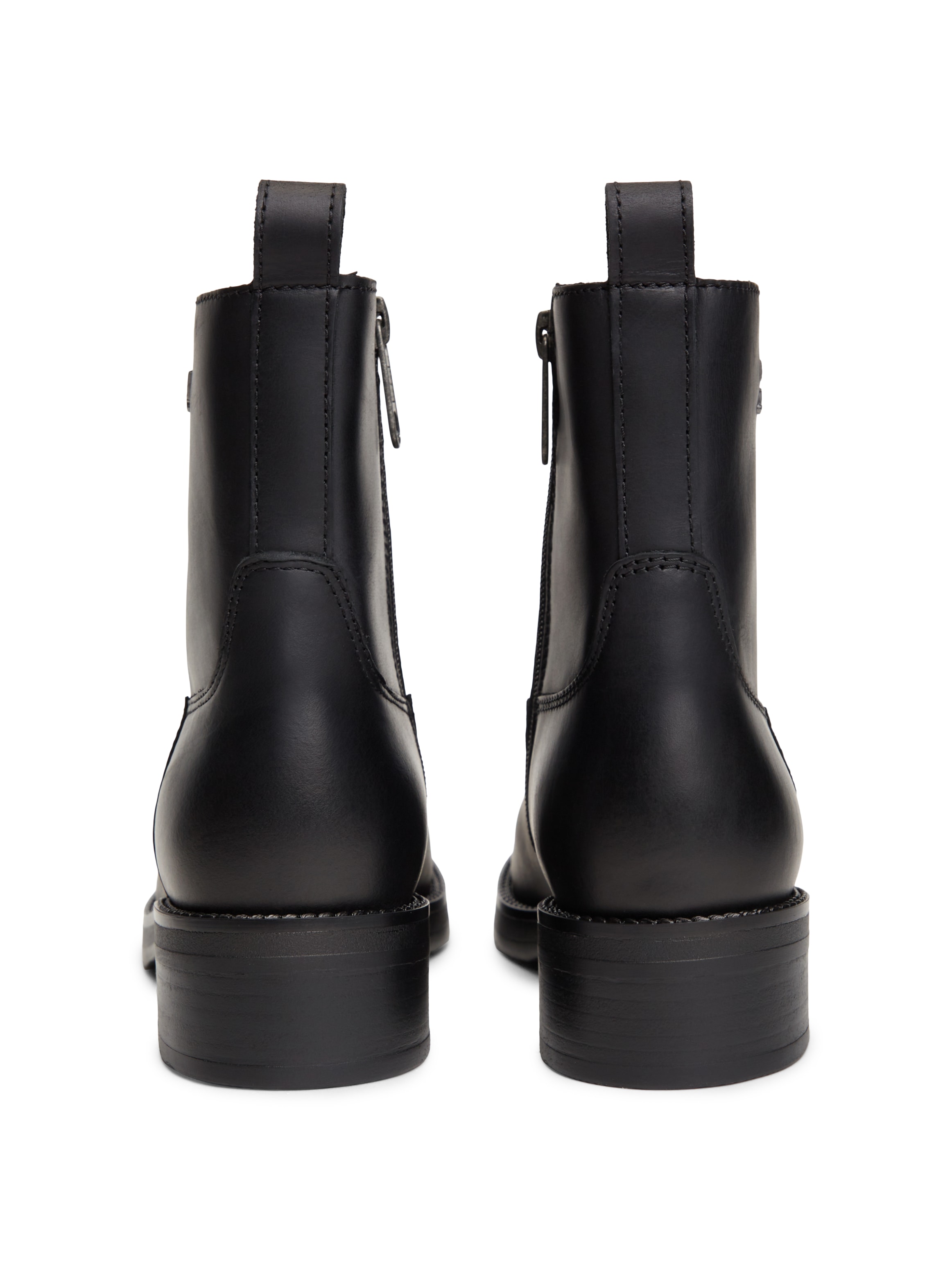 Tommy Jeans Stiefelette »TJW SOFT SOLE CHELSEA BOOTS LTH«  Blockabsatz, Herbstboots mit Logoschriftzug und Anziehlasche