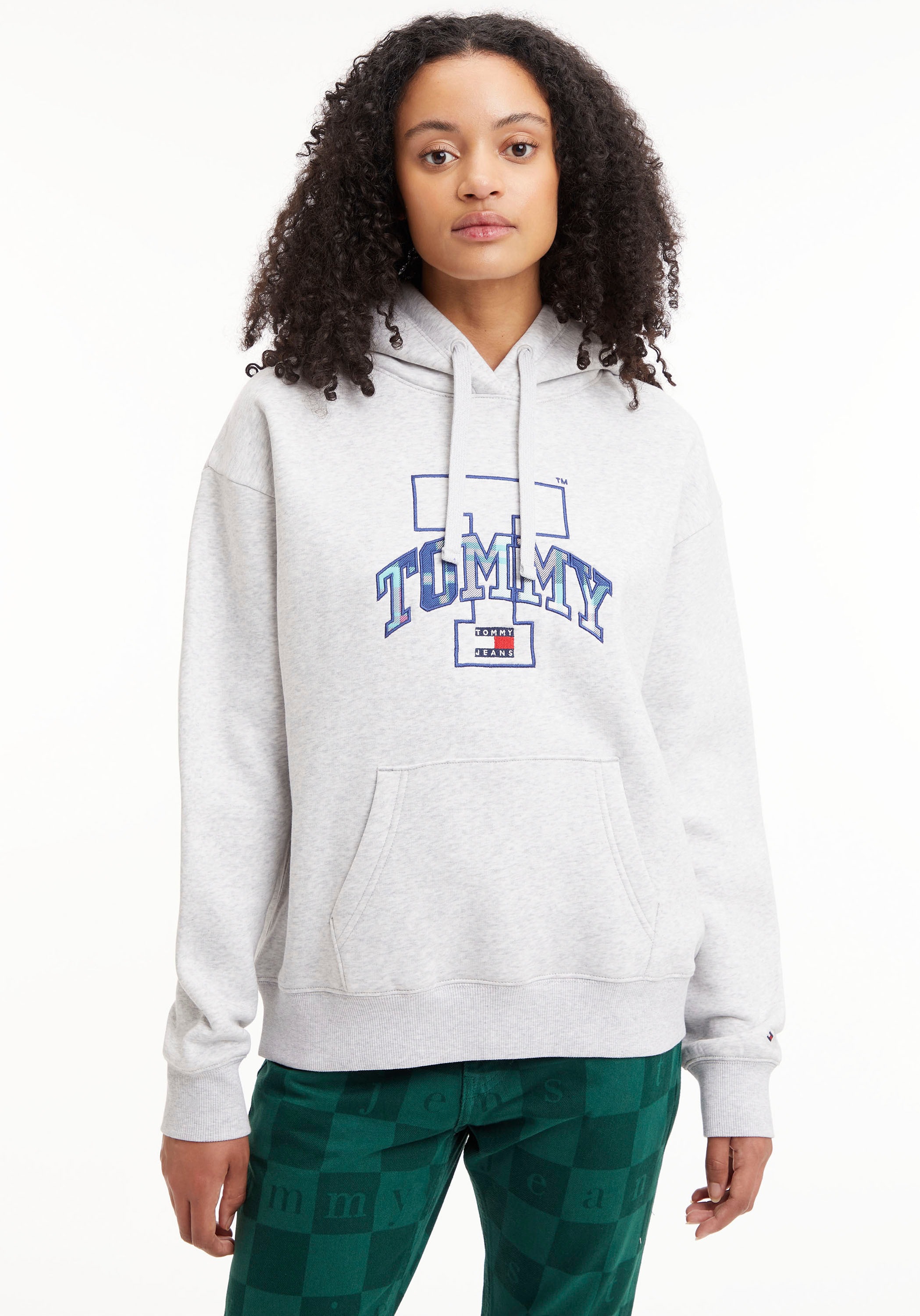 Tommy Jeans Kapuzensweatshirt »TJW RLX TARTAN 2 HOODIE« mit trendy Tommy Jeans Label-Stickerei