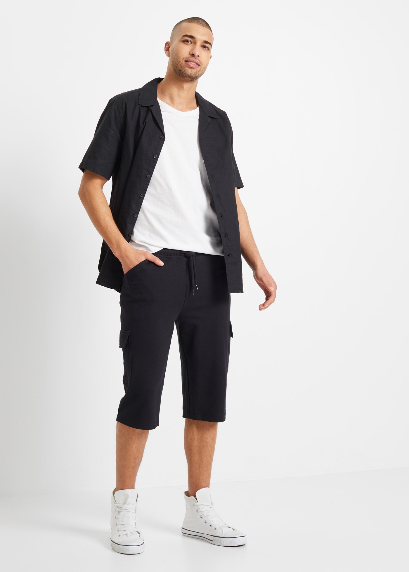 bonprix Sweatbermudas  aus Baumwolle, mit zahlreichen Taschen, regular fit, casual Stil