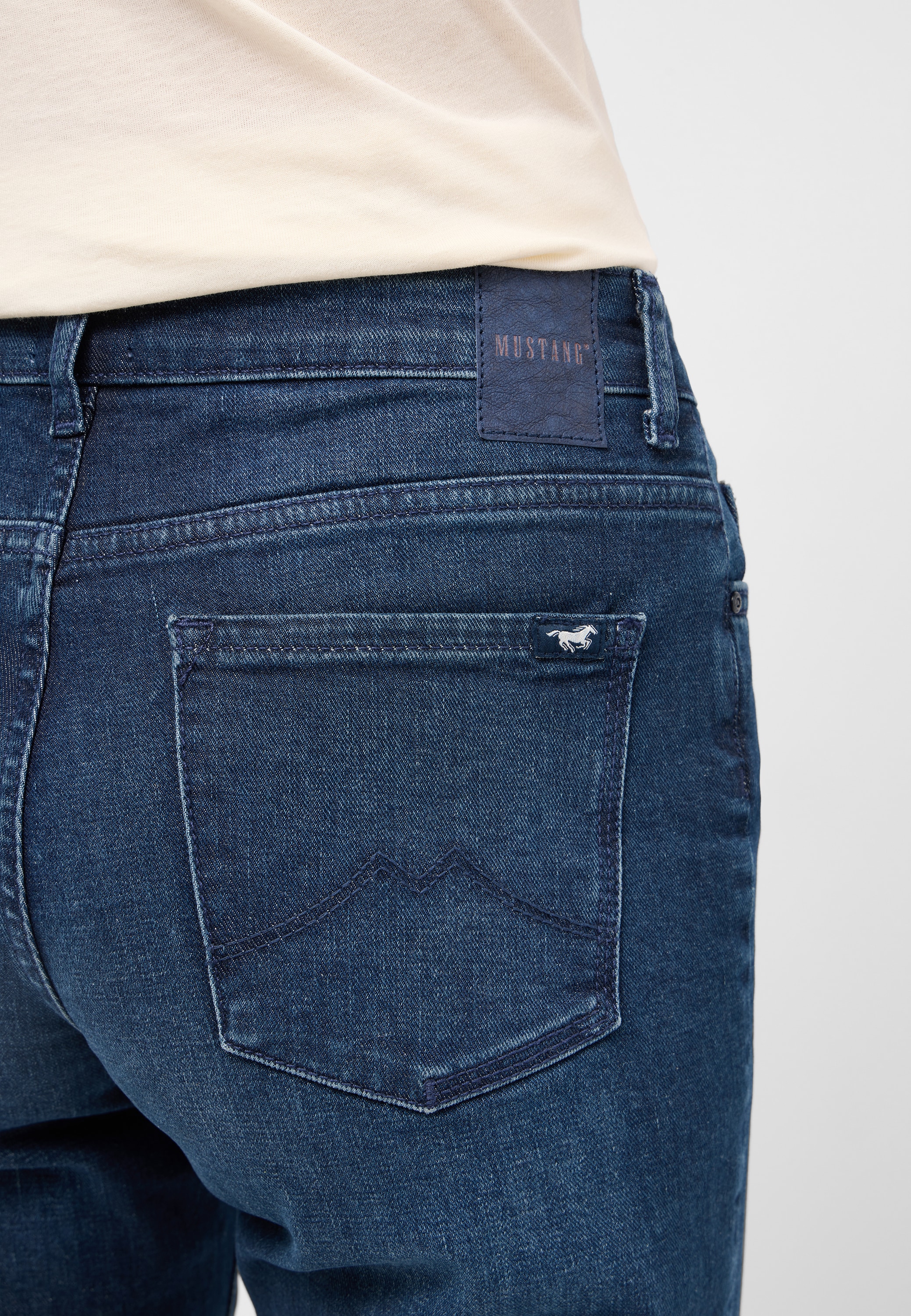 MUSTANG Straight-Jeans »Damen Style Crosby Relaxed Straight«