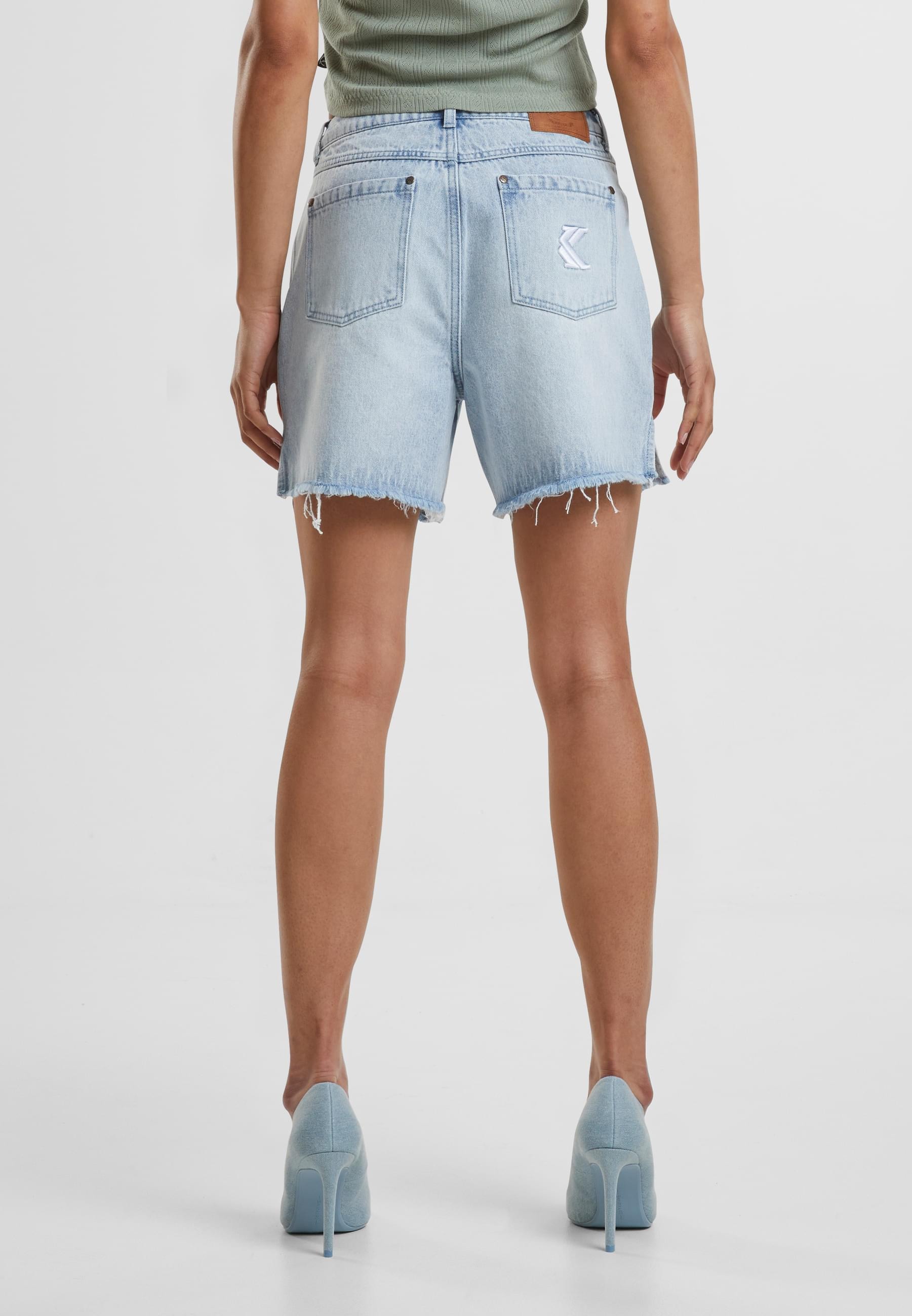 Karl Kani Shorts »Karl Kani Damen Karl Kani OG Slit Denim Shorts«, (1 tlg.)