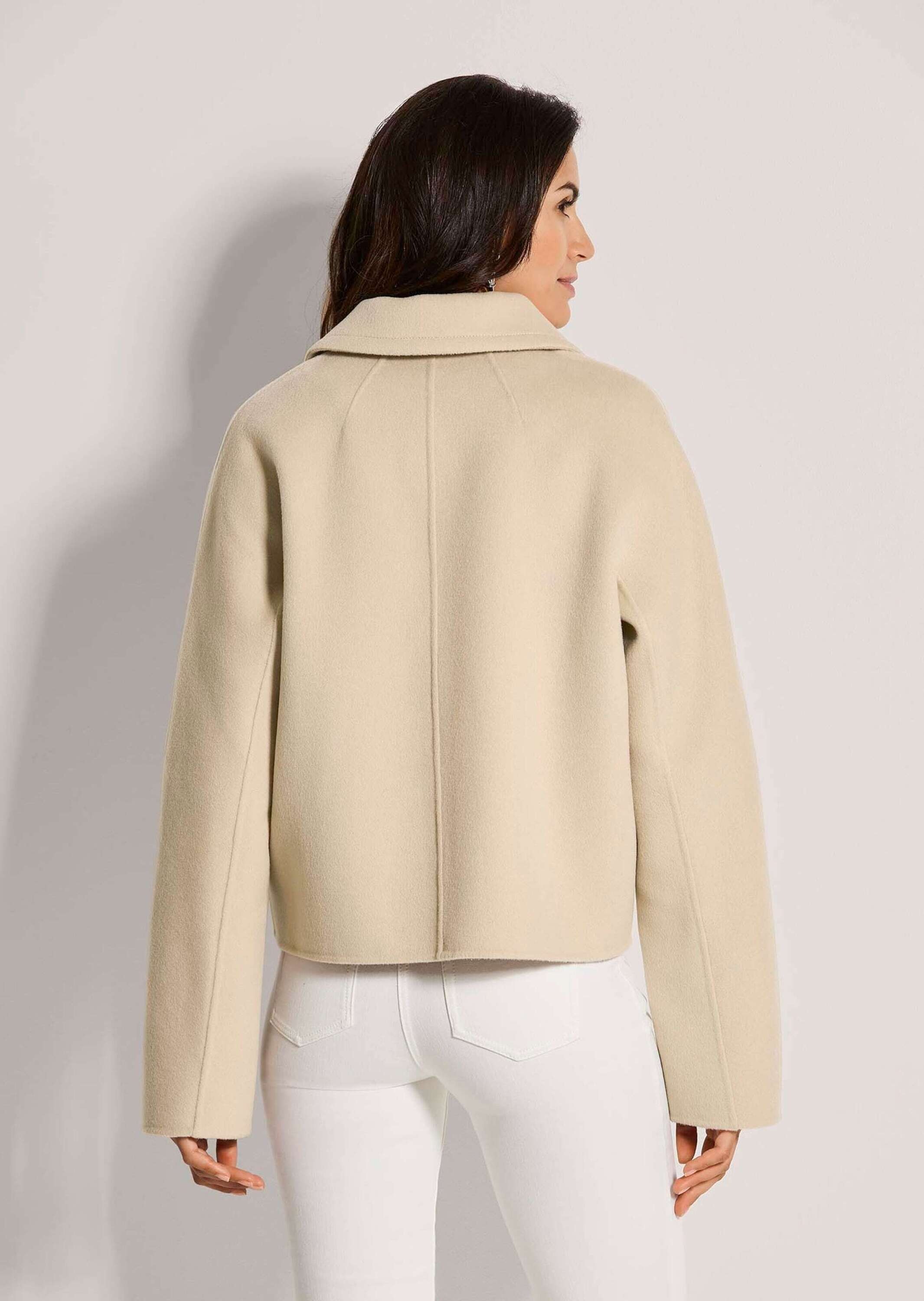 MADELEINE Kurzjacke »Doubleface-Jacke Kurzjacke mit goldenen Knöpfen«