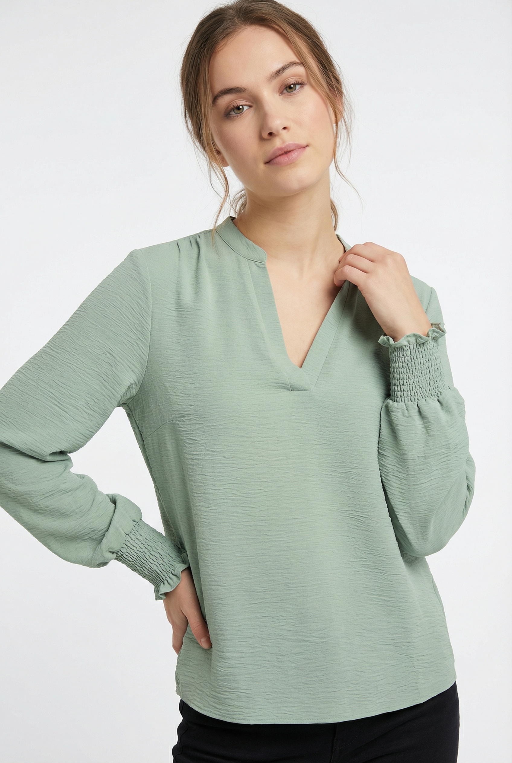 Only Carmakoma Shirtbluse "Carmetta Life V-Neck Top Wvn Noos" Kunstfaser, Regular Fit