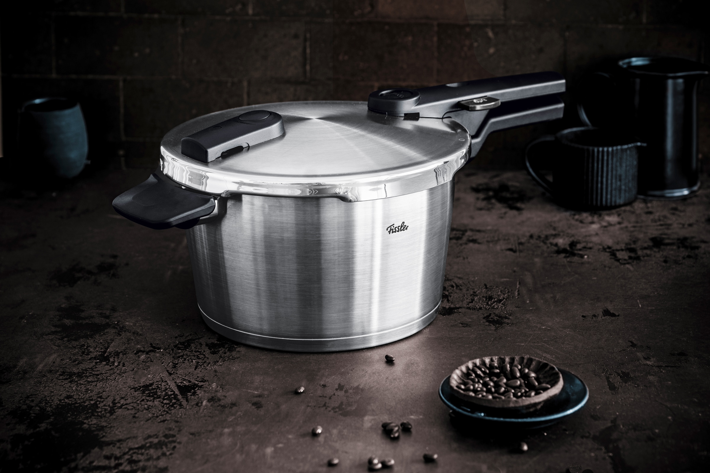 Fissler Schnellkochtopf »Vitaquick® Premium«, Edelstahl 18/10, (3 tlg.), Made in Germany, mit gelochtem Einsatz