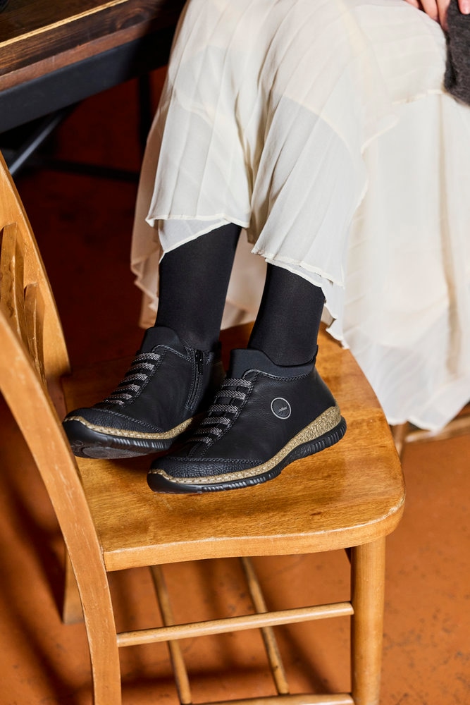 Rieker Slip-On Sneaker  Schlupfschuh, Halbschuh, Casual-Sneaker mit MemoSoft-Innensohle