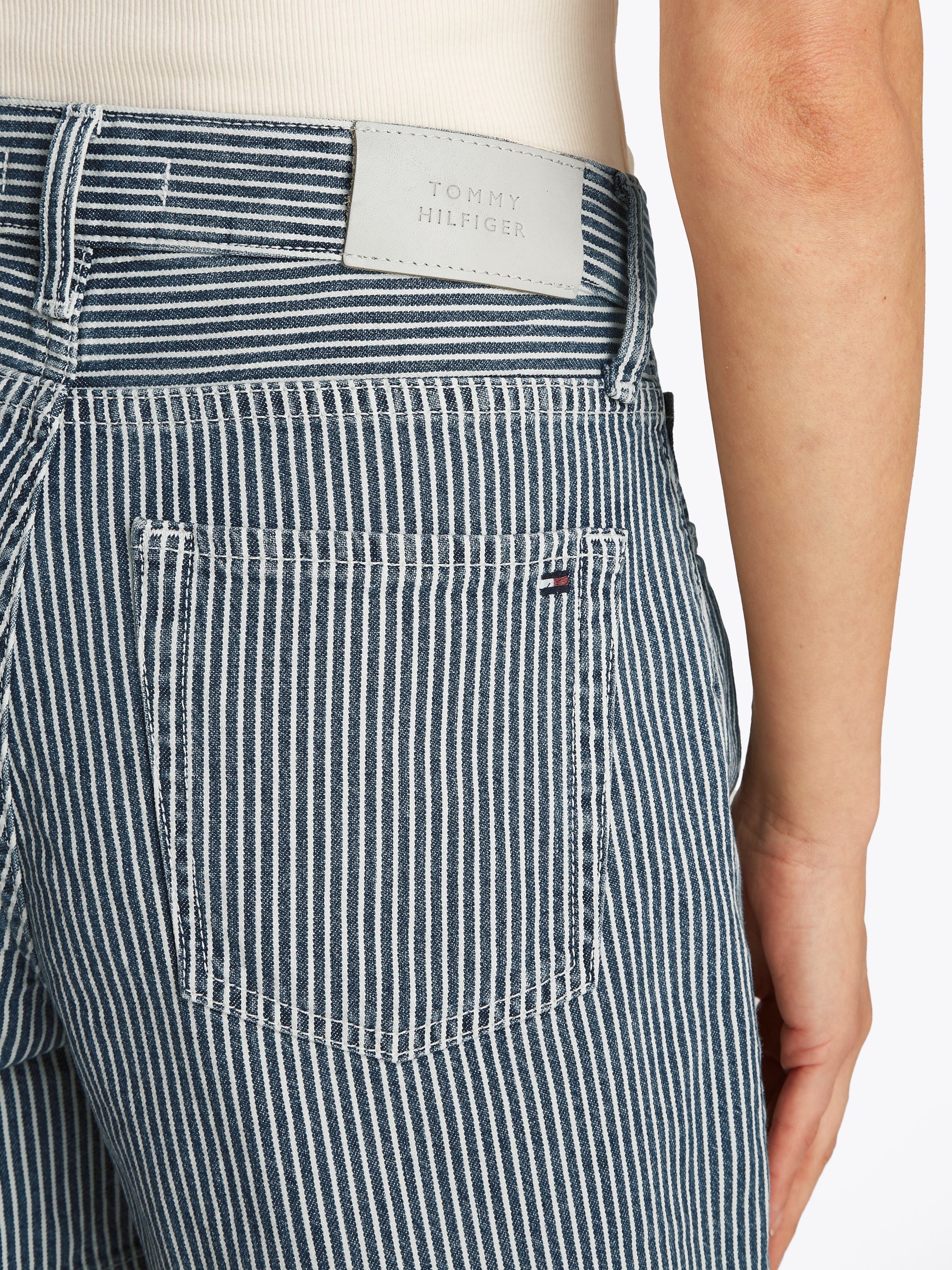 Tommy Hilfiger Shorts "DNM MINI SHORT HW JAZ", mit Streifen-Muster günstig online kaufen