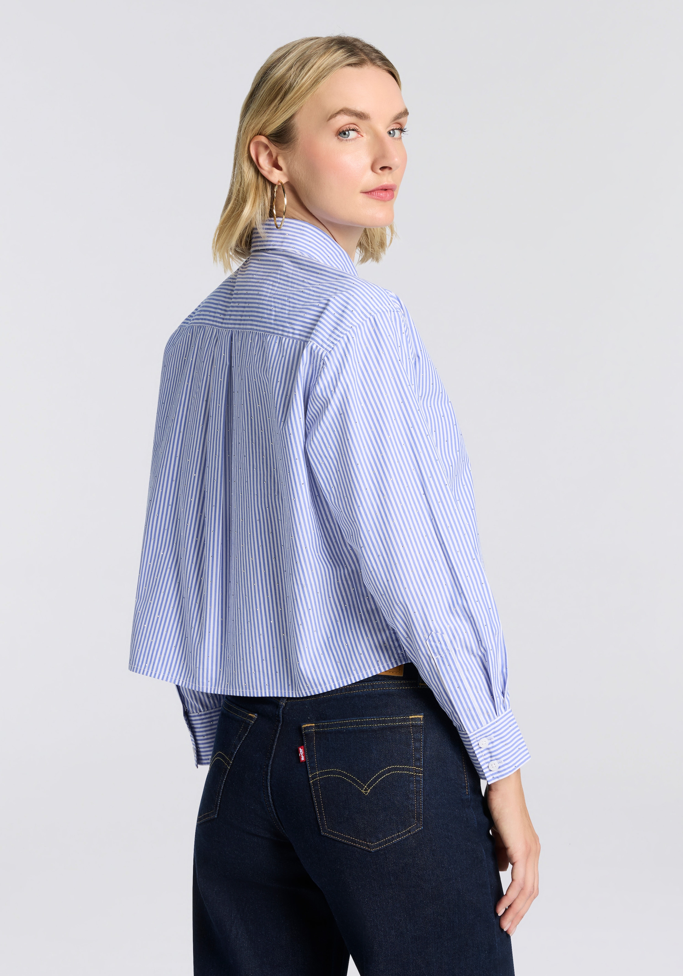 Levi's® Hemdbluse »CROPPED HARLIE SH«, Klassischer Hemdblusenkragen