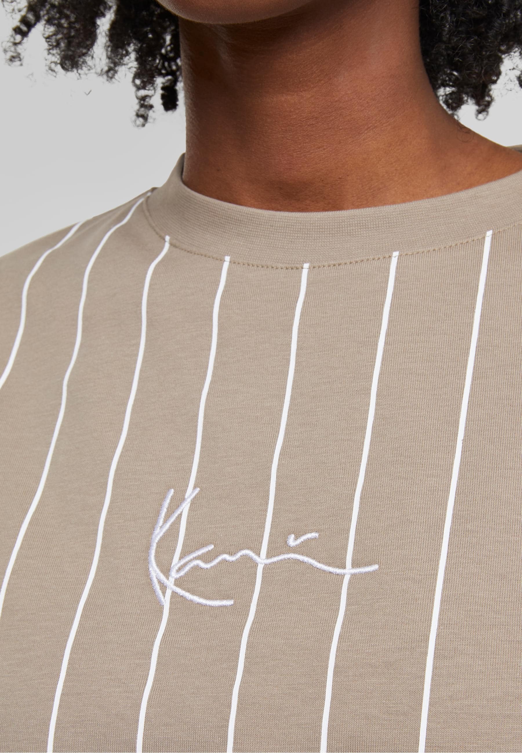 Karl Kani T-Shirt »Karl Kani Small Signature Essential Pinstripe Os Tee«, (1 tlg.)