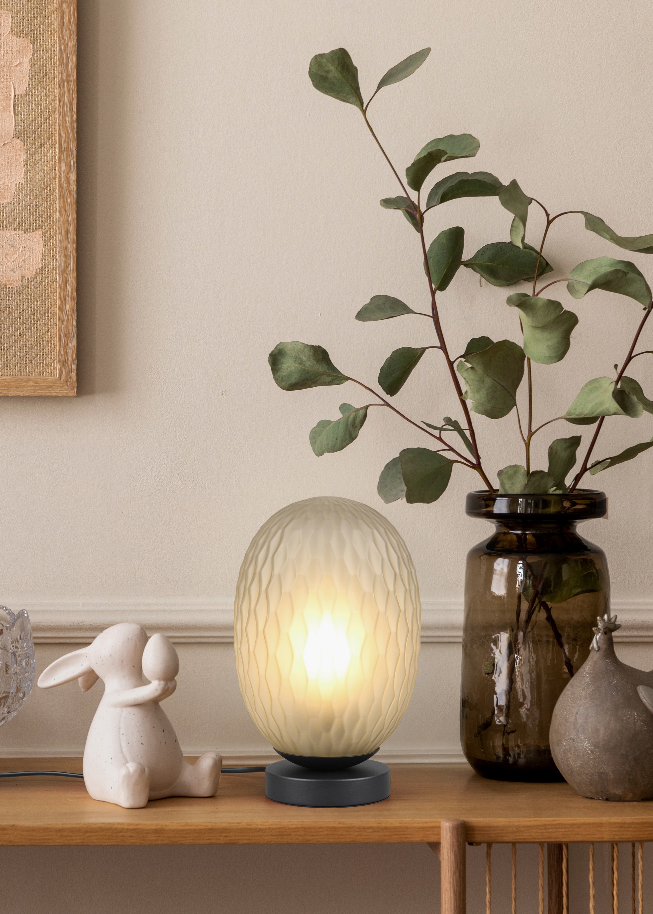 TRIO Leuchten Tischleuchte »FACETTE, Nachttischlampe mit Glas-Schirm Ø 18cm, Schnurschalter« E27 1 Stk. warmweiß - kaltweiß exkl. Leuchtmittel 1x E27 max 25W, Höhe 29cm, Tischlampe Schlafzimmer