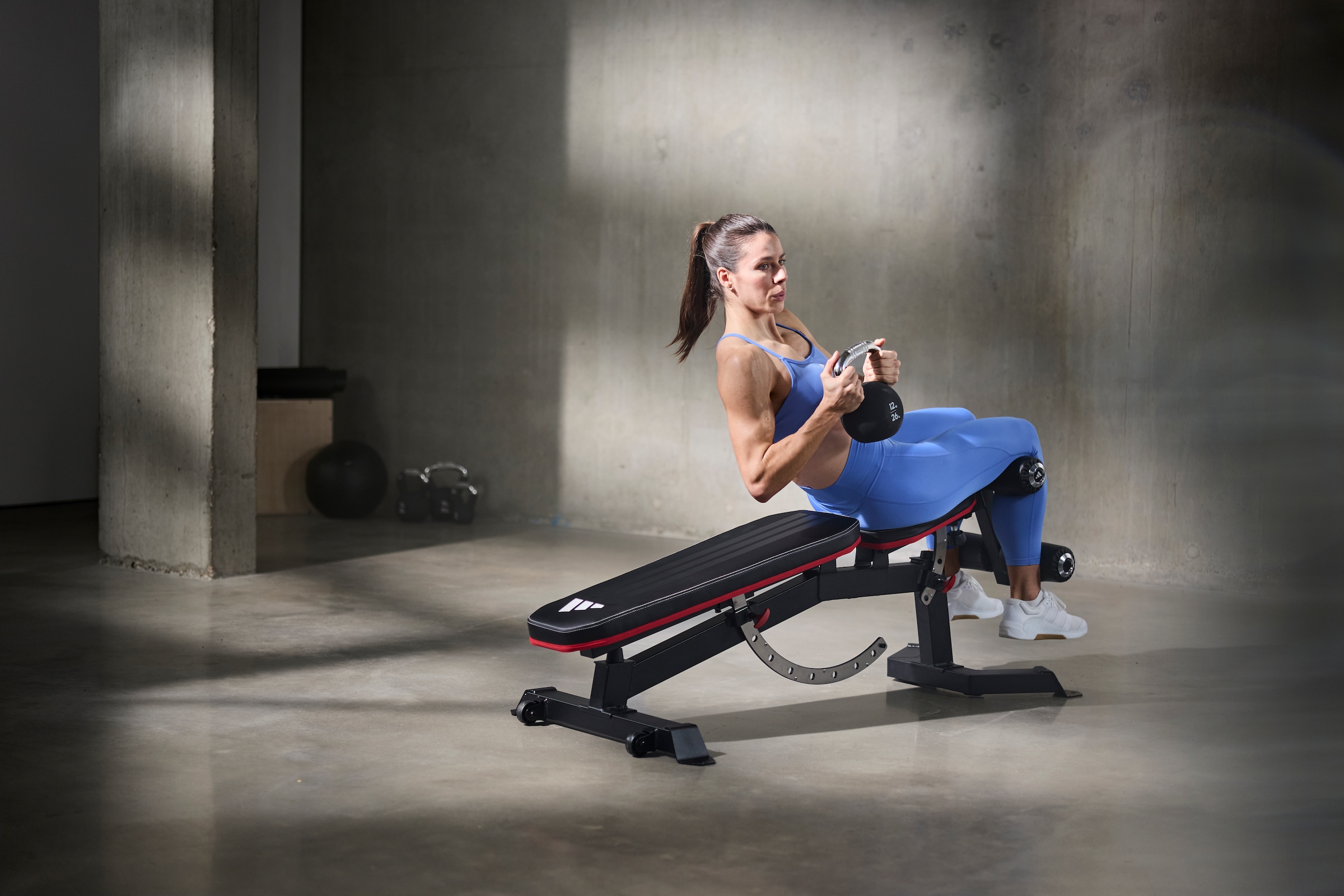 adidas Performance Hantelbank »adidas Utility Bench 3-in-1 Hantelbank« 3-in-1-Bank, 8-fach verstellbar, 180 kg belastbar & mobil