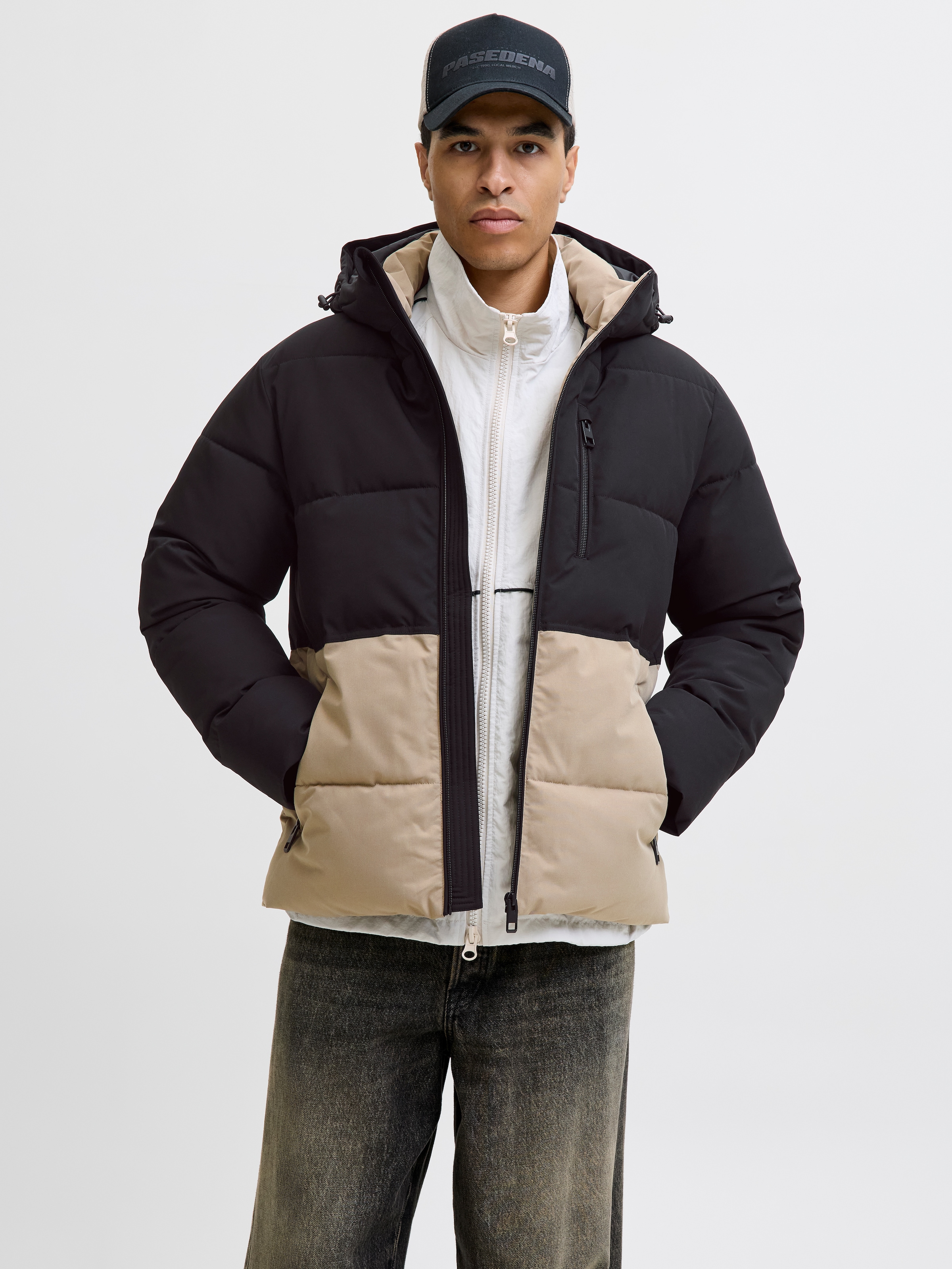 Jack & Jones Steppjacke "JJEOWEN PUFFER SN", mit Kapuze günstig online kaufen