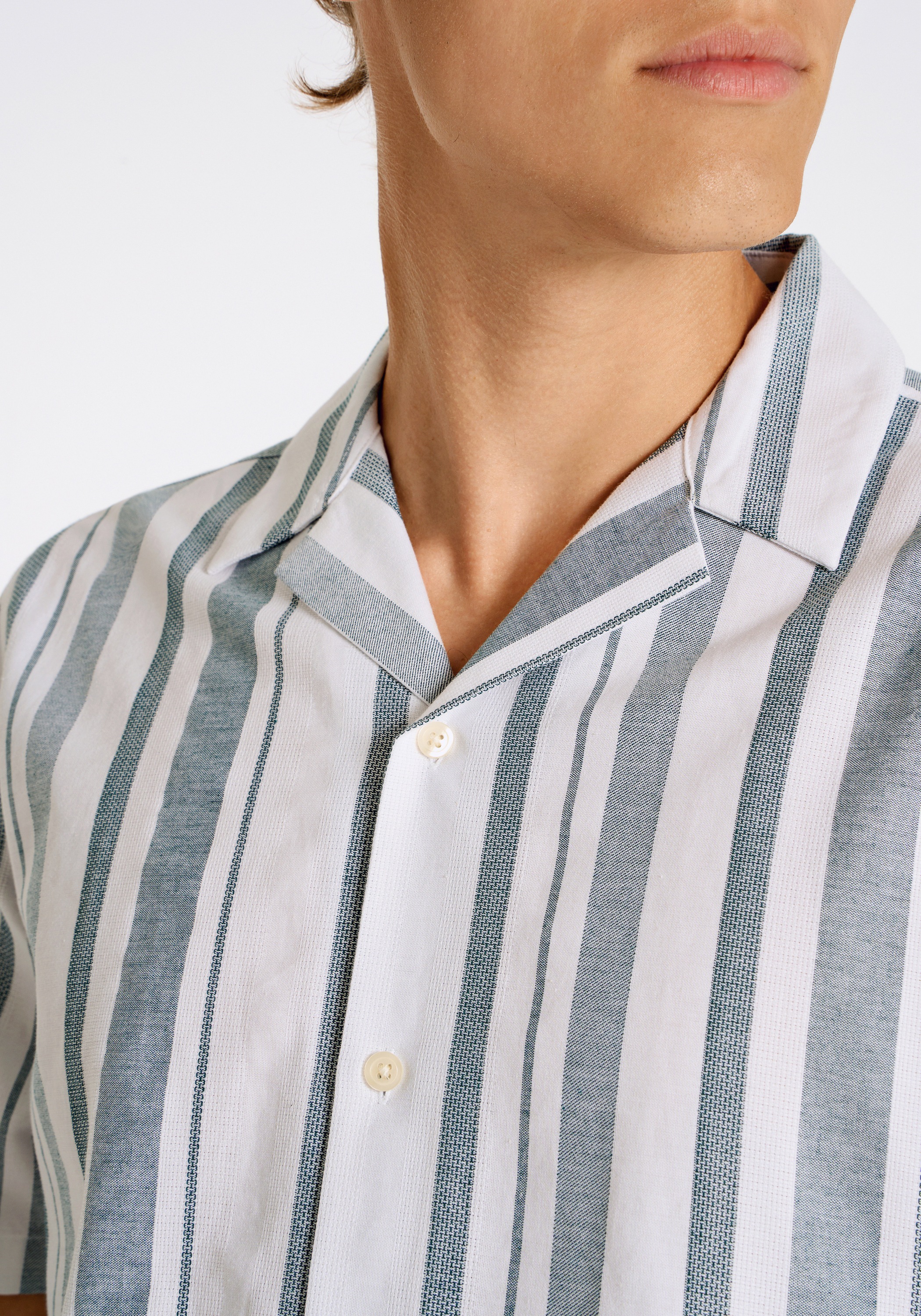 LINDBERGH Kurzarmhemd »Freizeithemd (Kurzarm) Loose Fit«