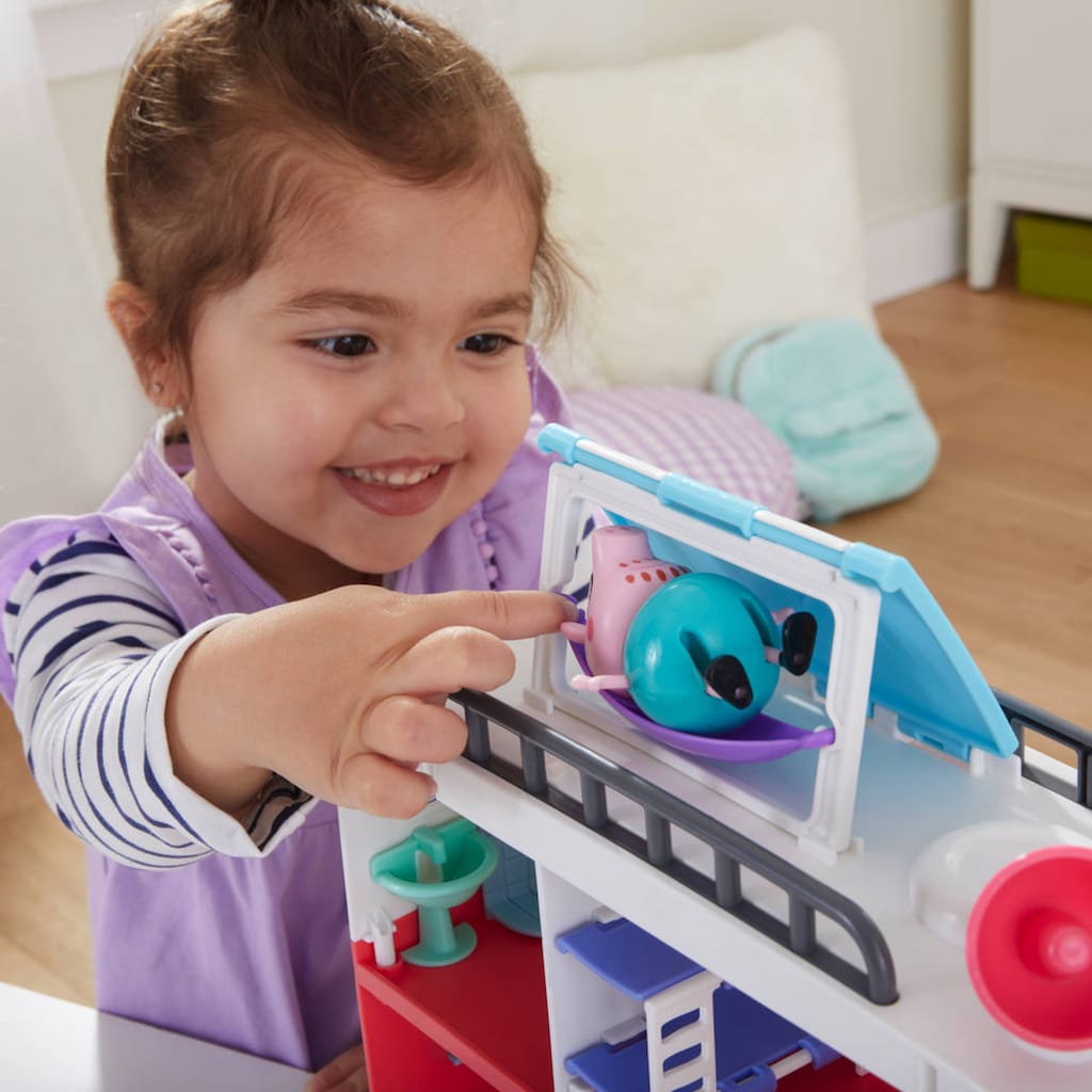 Hasbro Spielzeug-Auto »Peppa Pig, Wohnmobil von Familie Wutz«