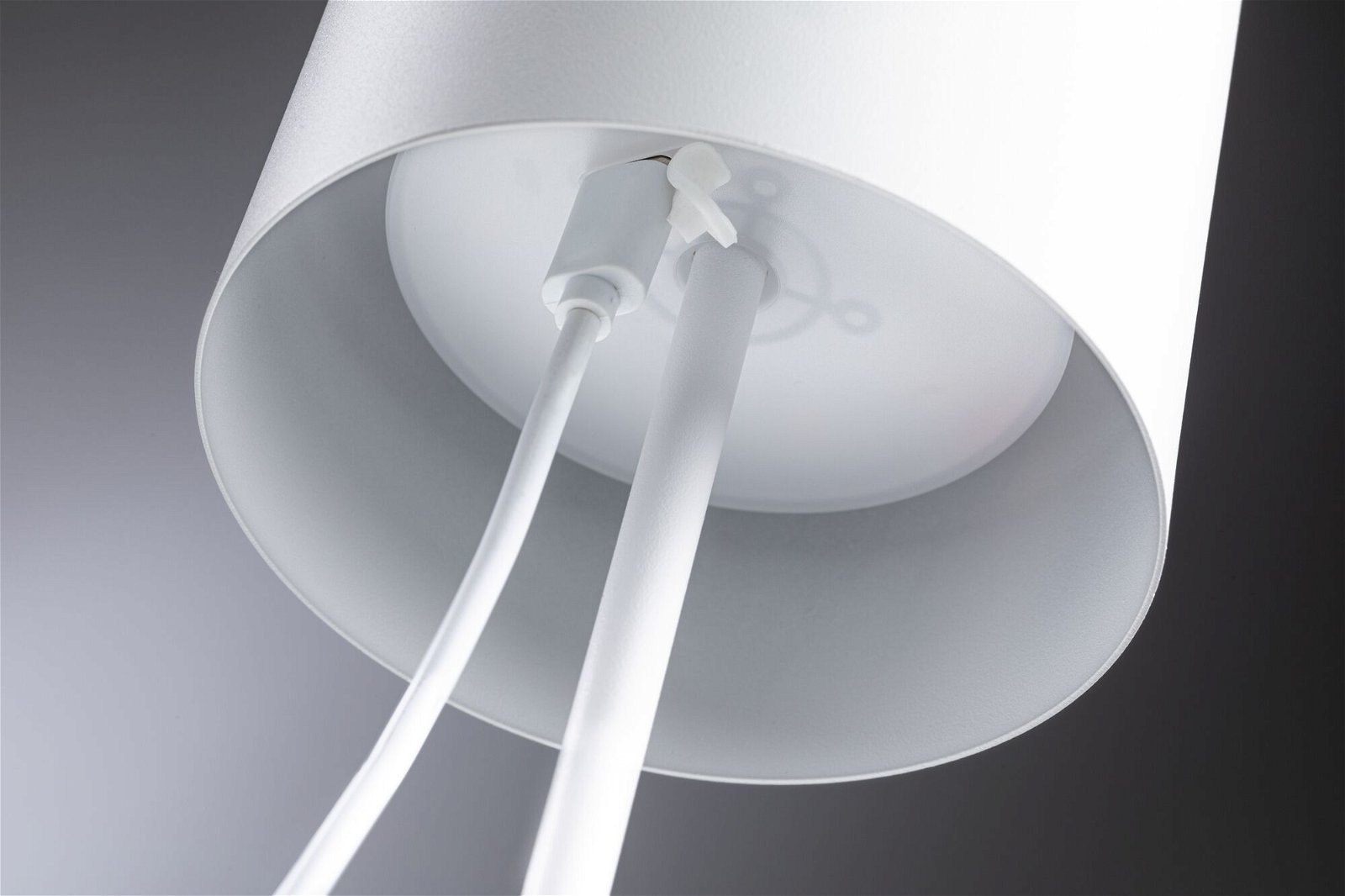 Paulmann LED Außen-Tischleuchte »Mobile Tuni IP44 2700K dimmbar 2,8W USBC«, 1 flammig