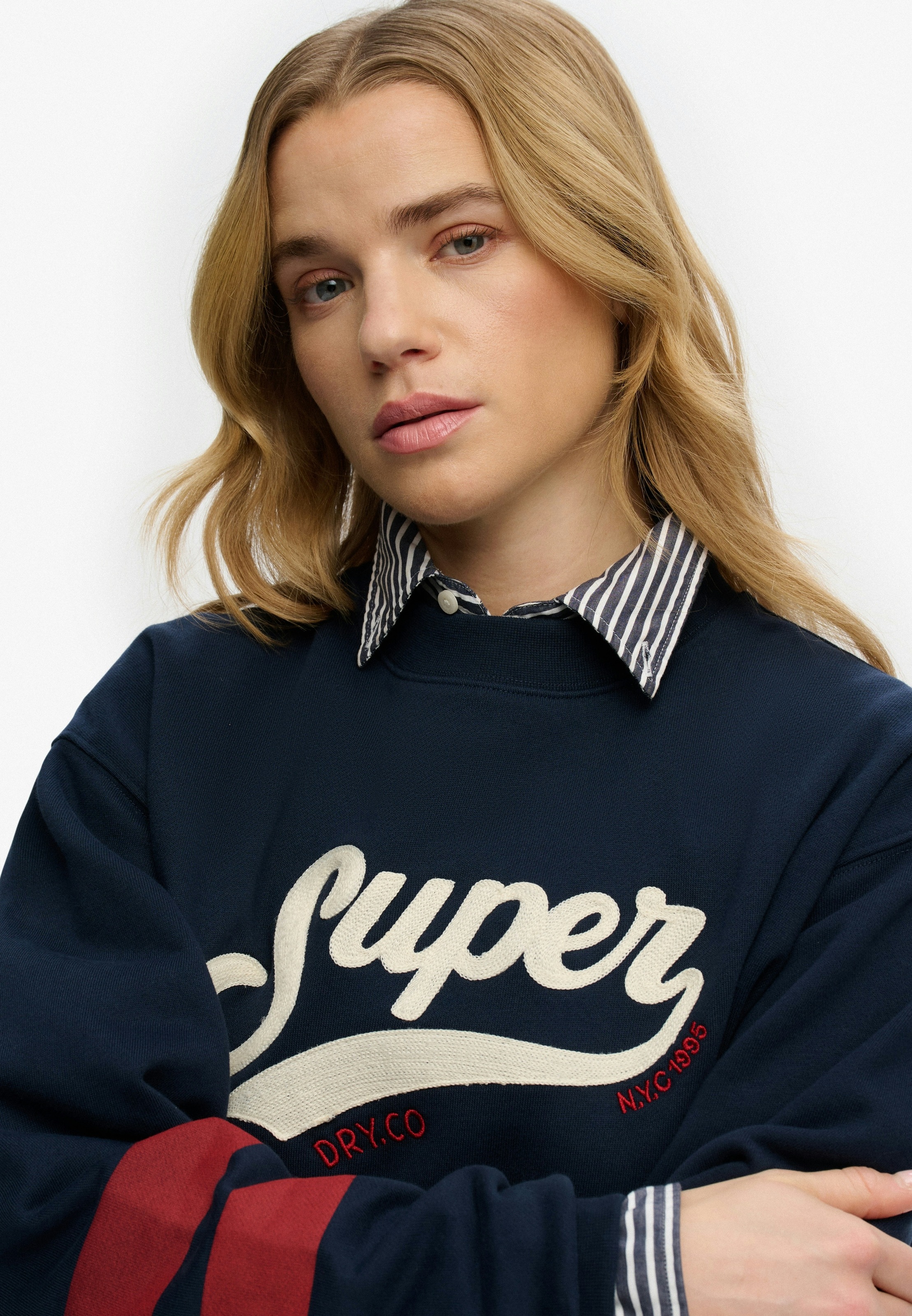 Sweatshirt SUPERDRY "VARSITY SCRIPT LOOSE CREW", Damen, Gr. XL, richest navy, Sweatware, Obermaterial: 100% Baumwolle, bedruckt, relaxed fit normal, Rundhals, Sweatshirts Sweatshirt 3