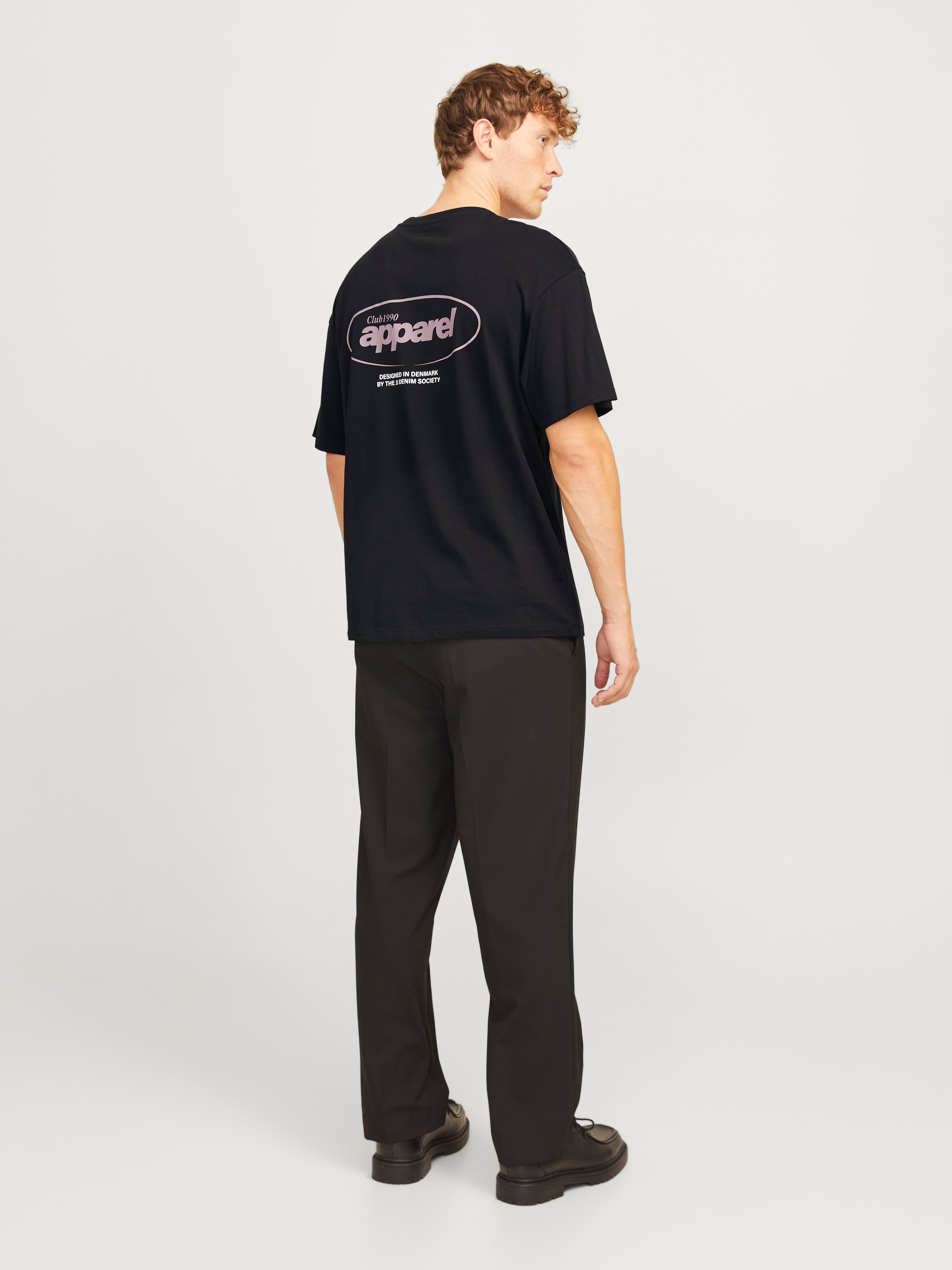 Jack & Jones Rundhalsshirt »JJEBRADLEY GRAPHIC TEE SS O-NECK NOOS«, mit Front und Back Print