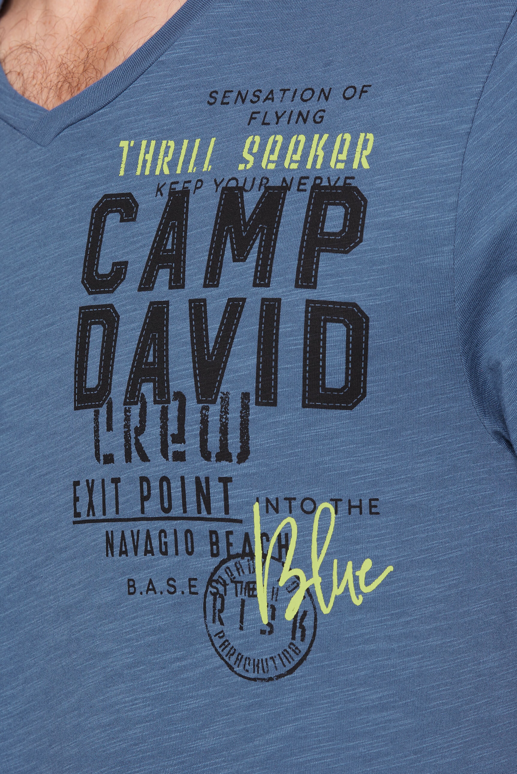 CAMP DAVID V-Shirt, mit maskulinem V-Ausschnitt
