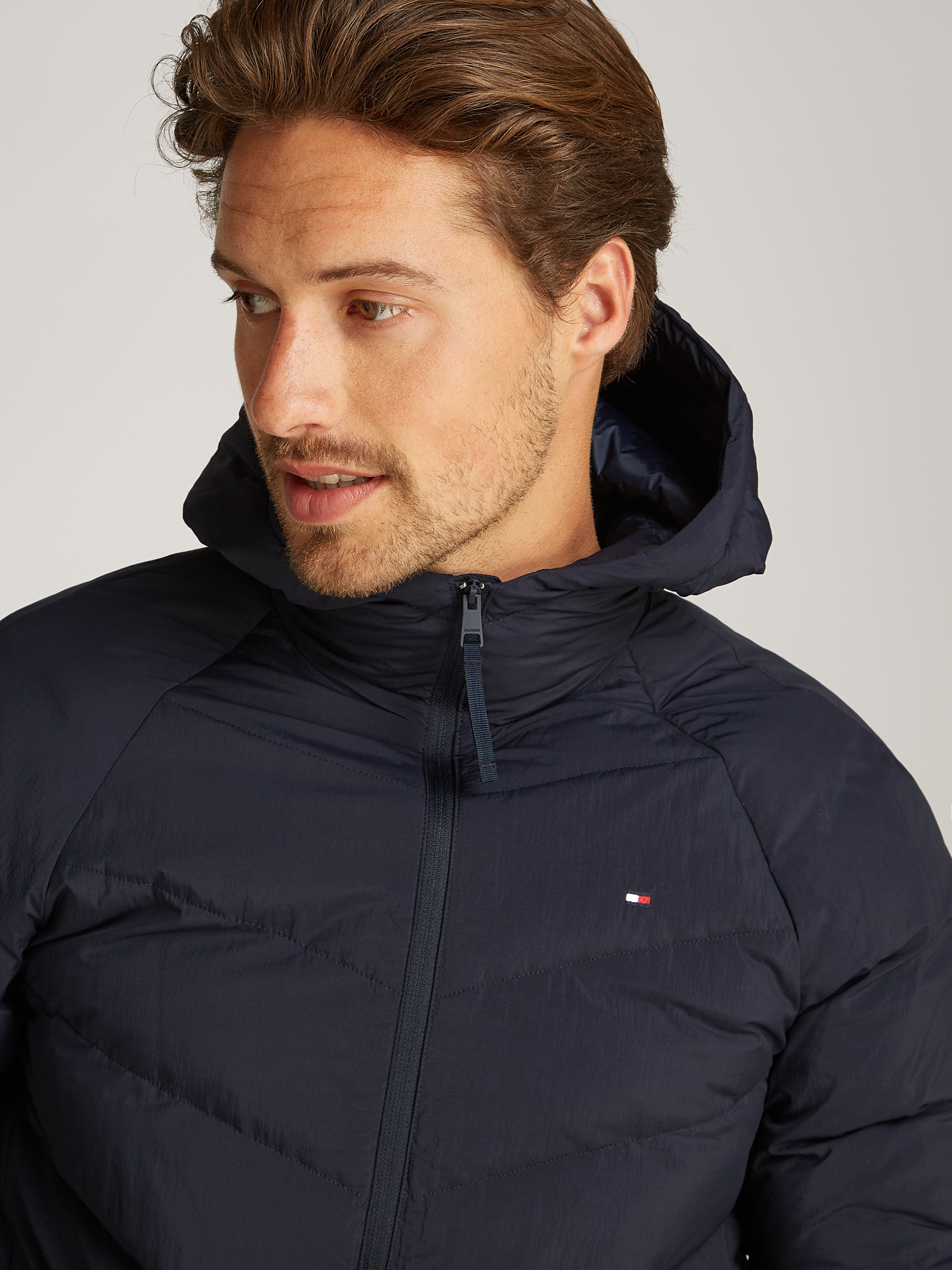 Thumbnail - Tommy Hilfiger Steppjacke "MIX QUILT HOODED JACKET" mitKapuze mit Raglanärmeln