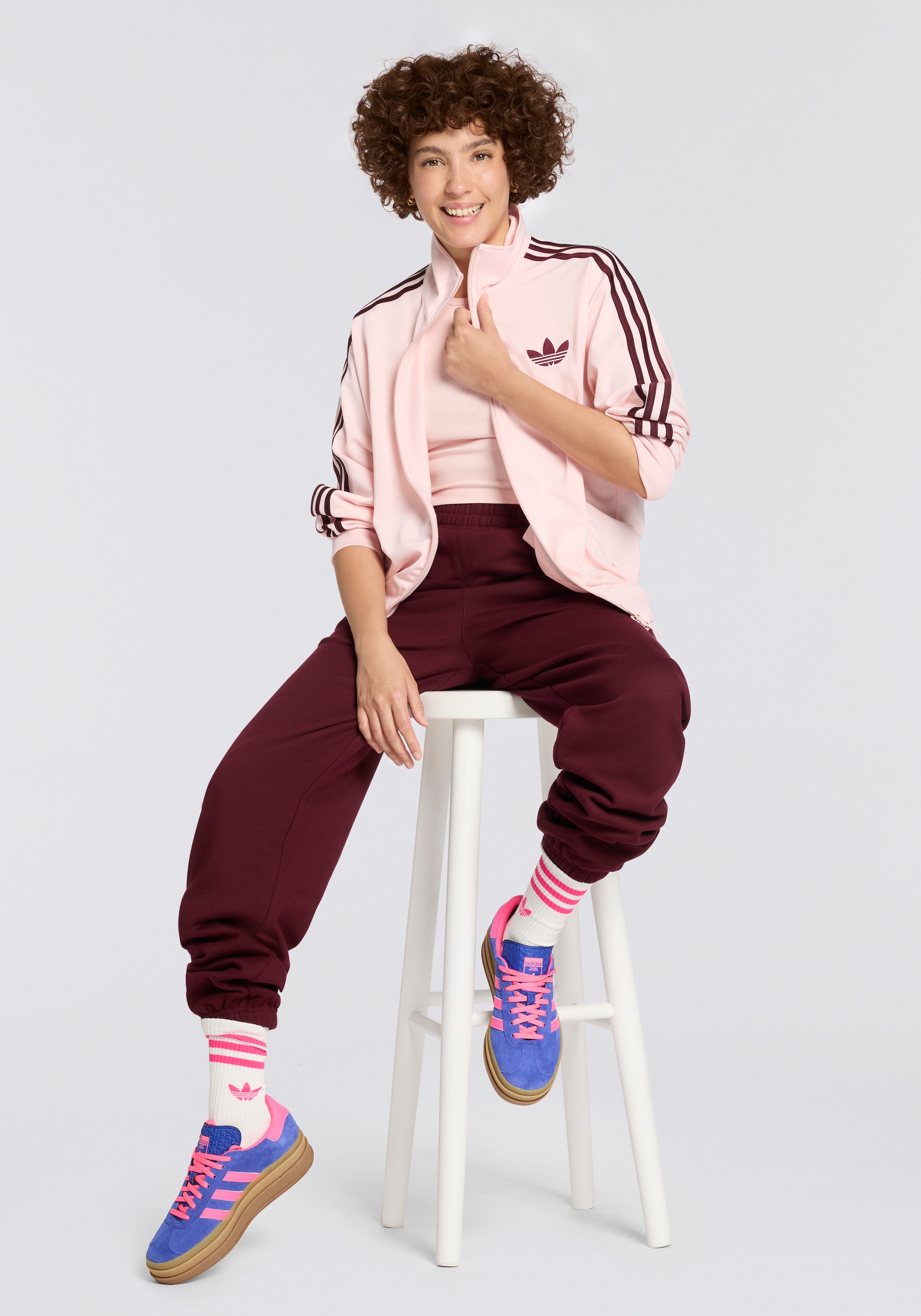 adidas Originals Sportsocken »TREFOIL CUSHION CREW, 3 PAAR« 3 Paar tlg. für Erwachsene, 3er-Pack, mit Logodruck, wadenlang