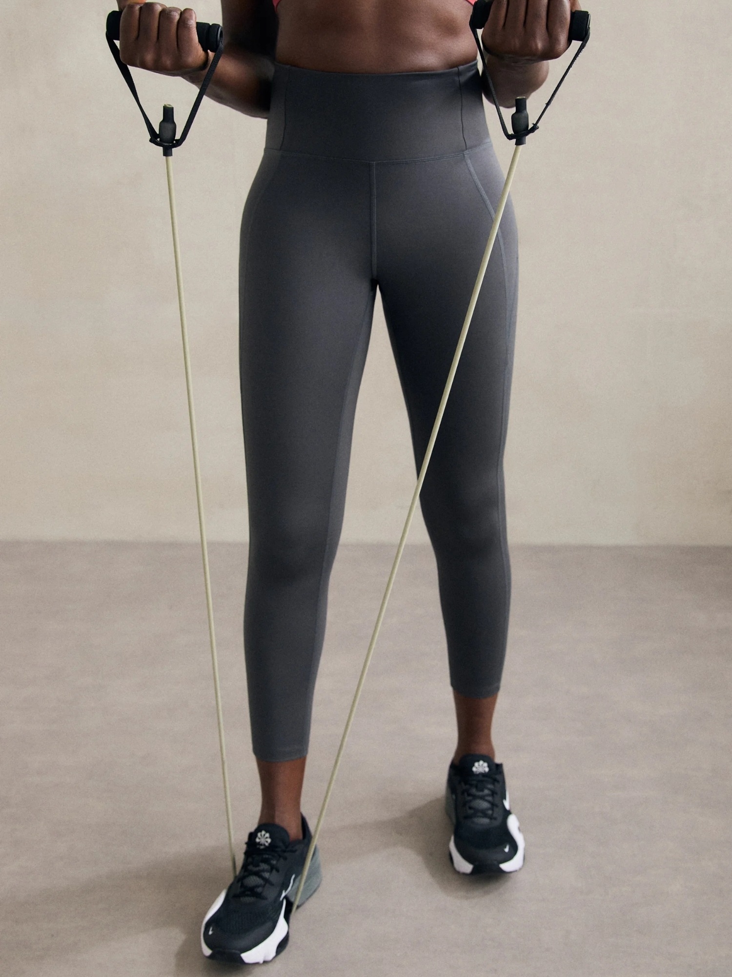 GIRLFRIEND COLLECTIVE Chinohose »Girlfriend Collective Trousers High-rise«