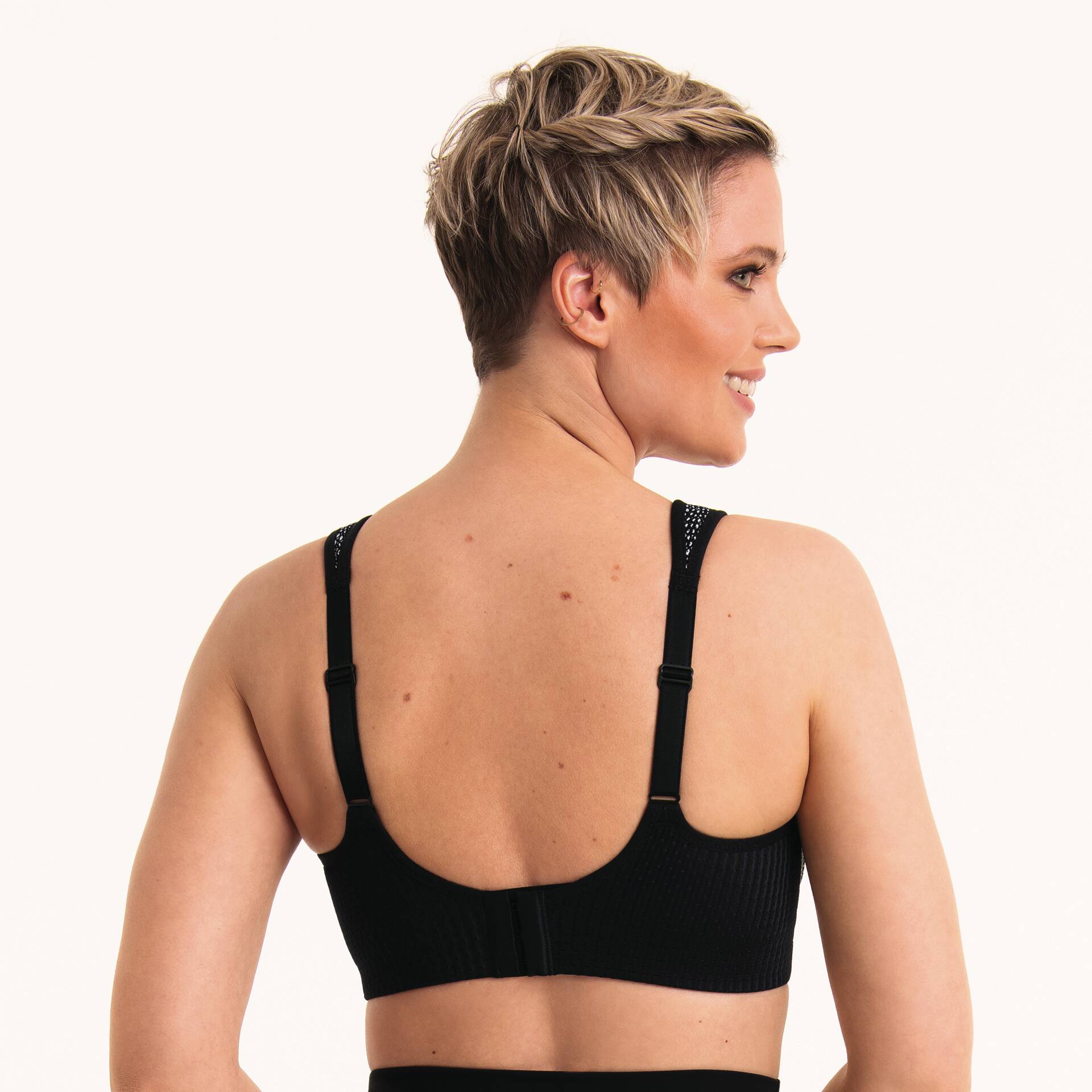 Thumbnail - Anita Active Sport-BH "Air Control Delta Pad", doppellagige Cups, Powertüll im Rücken, Schale schmal geschnitten