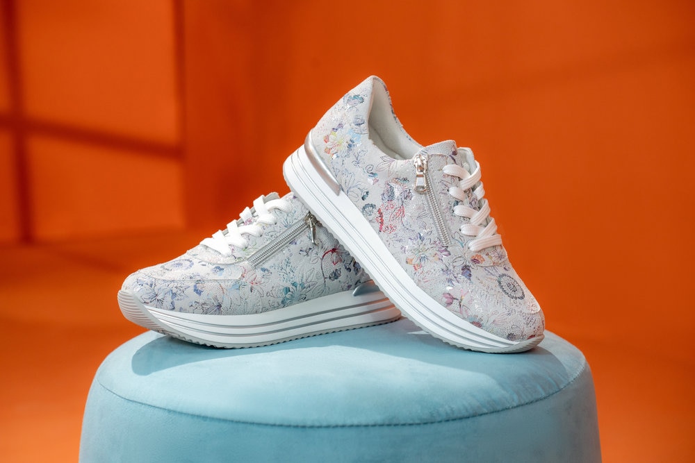 Remonte Plateausneaker  Freizeitschuh, Halbschuh, Schnürer mit Wechselfußbett